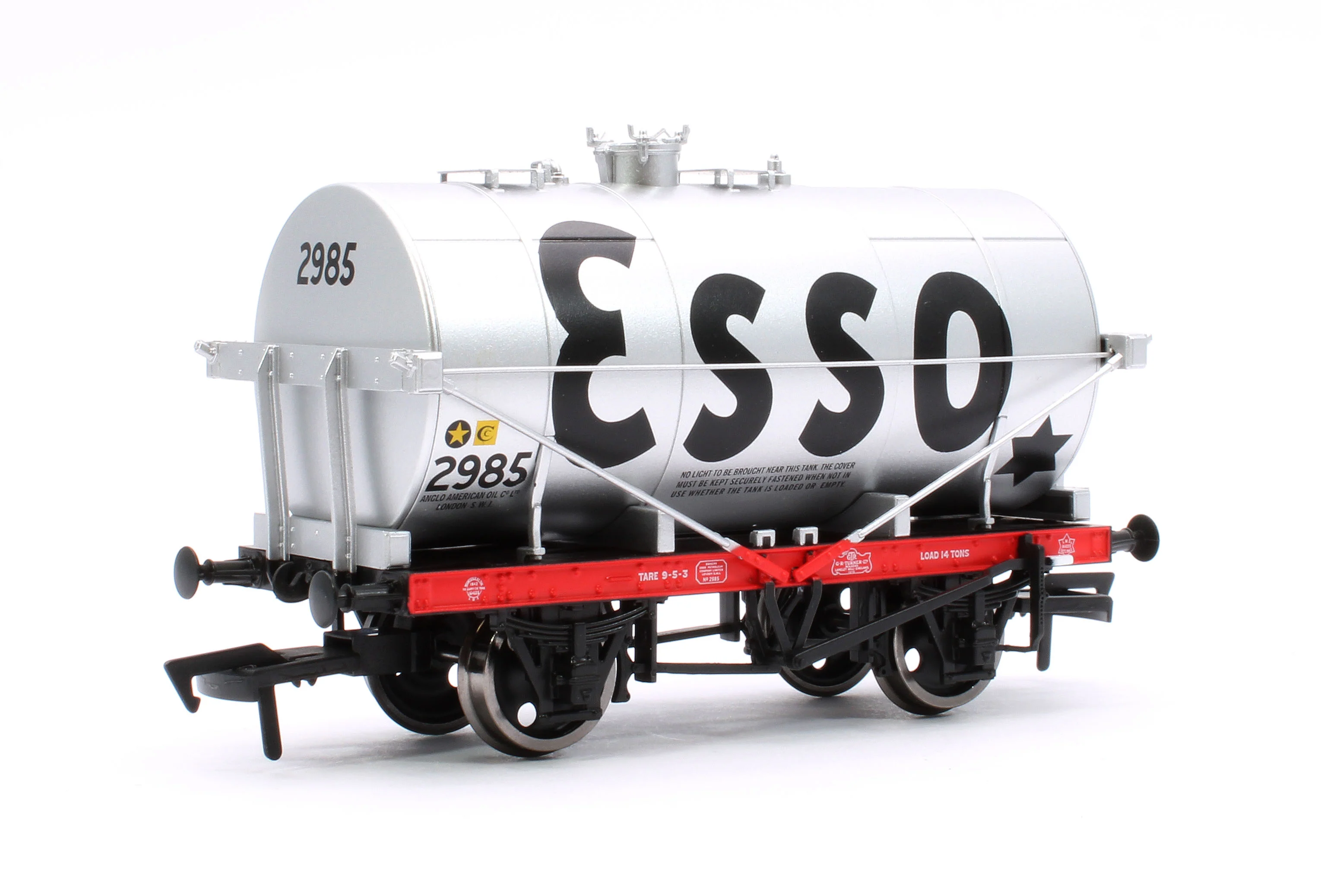 4F-058-001 14T Tank Wagon Class A Esso Silver 2985