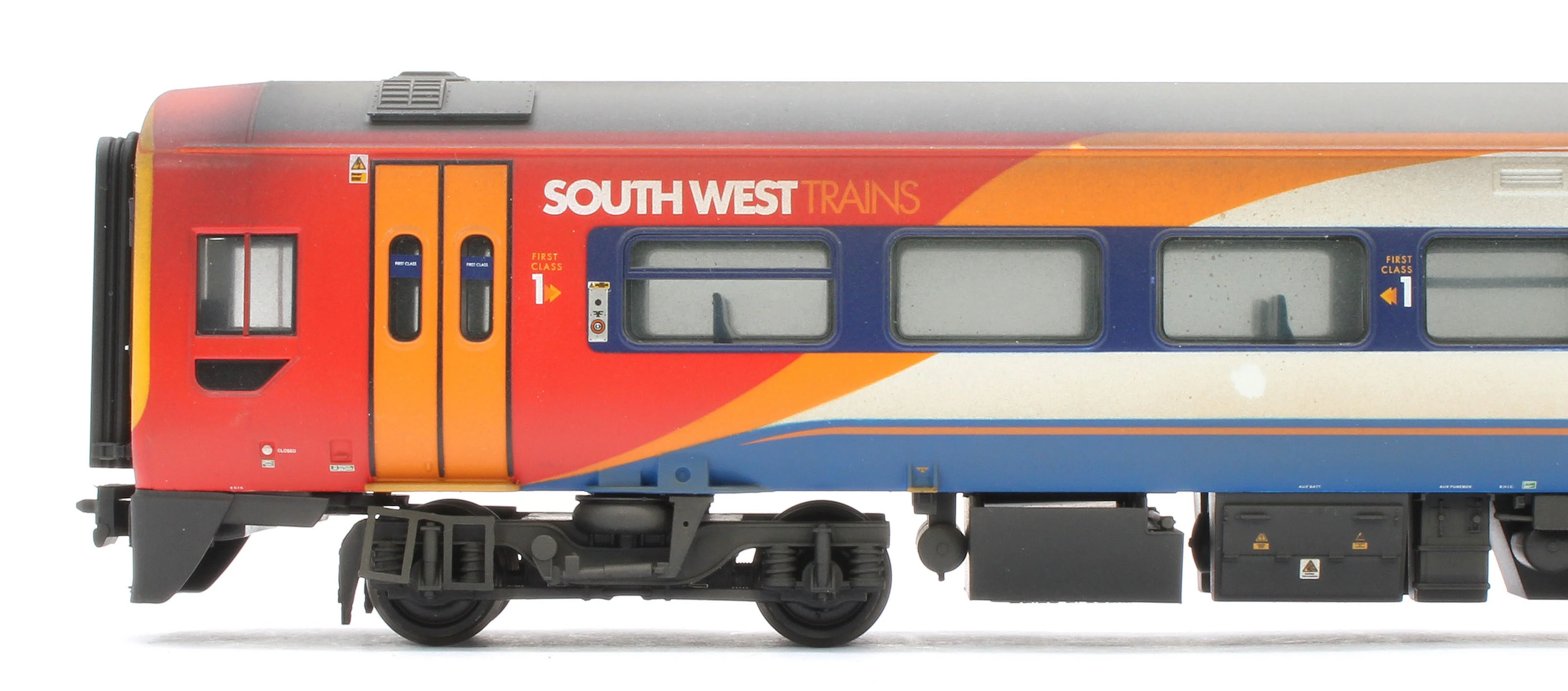31-495SFW Bespoke Weathered Class 158 2-Car DMU 158884 South West Trains - DCC Sound - Image 15
