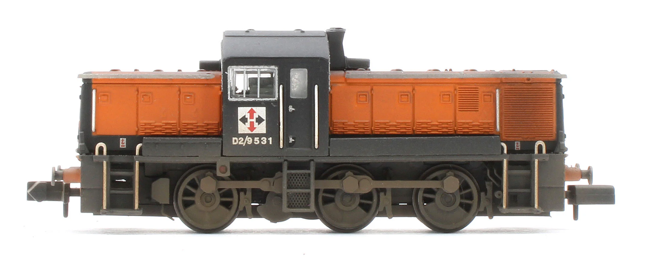372-954W Bespoke Weathered Class 14 D2/9531 NCB British Oak Orange & Black Diesel Locomotive - Image 5