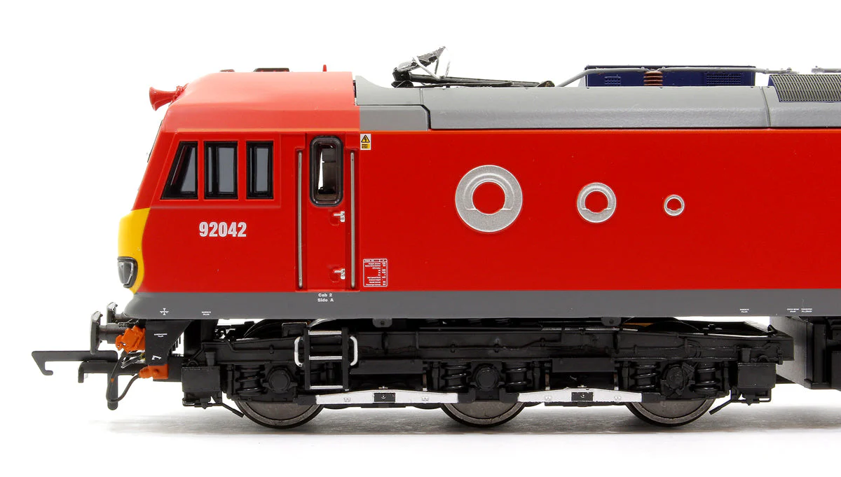 Pre-Owned ACC2200-92042 Class 92 042 DB Schenker Red Electric Locomotive - Image 8