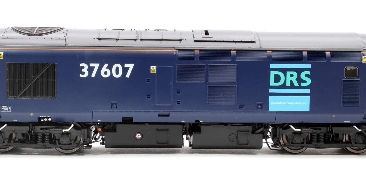 ACC231237607 Class 37/6 37607 Original DRS Livery Diesel Locomotive - Image 10