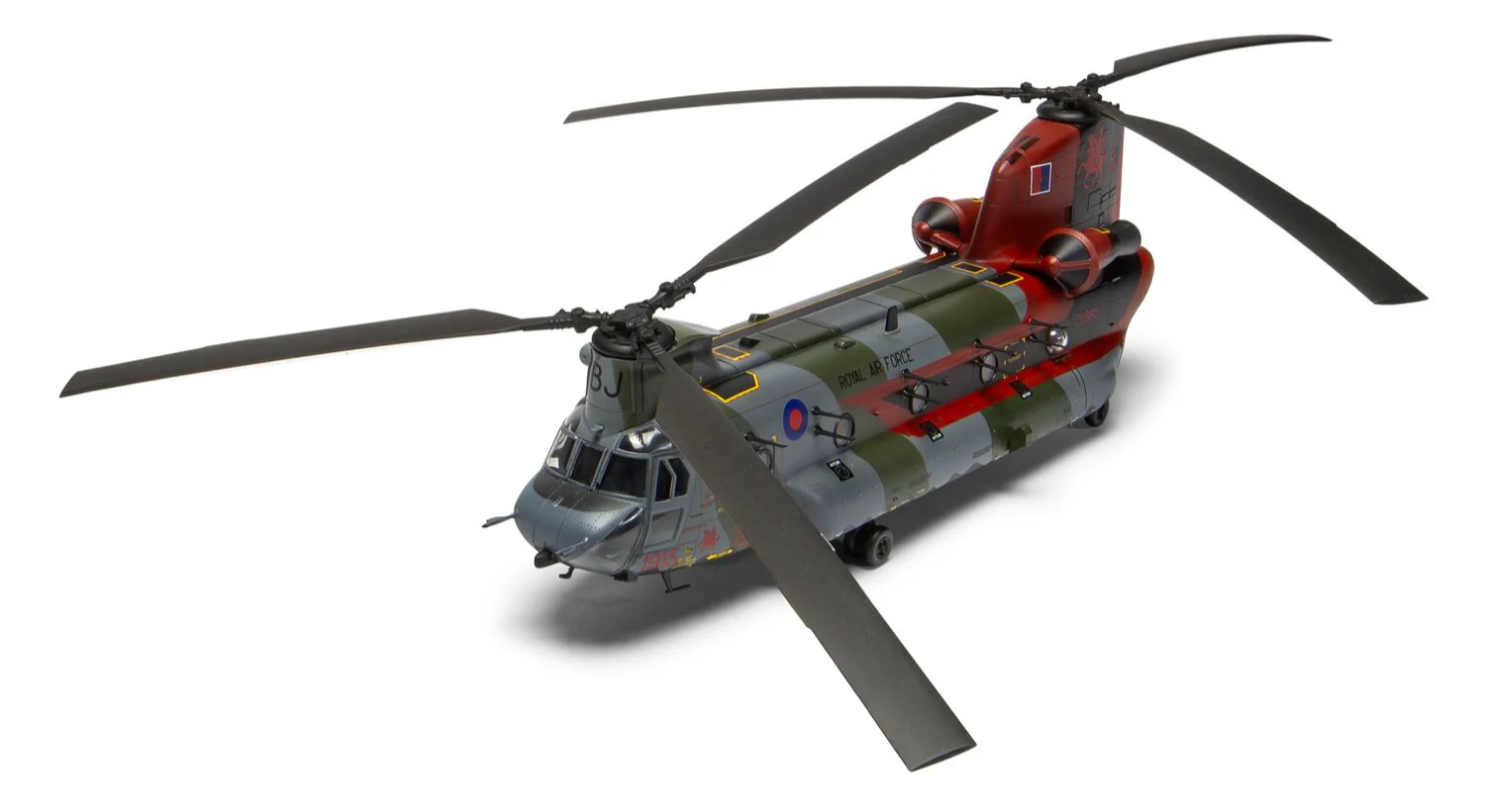A06024 Boeing Chinook HC.1 (Late) Model Kit - Image 3