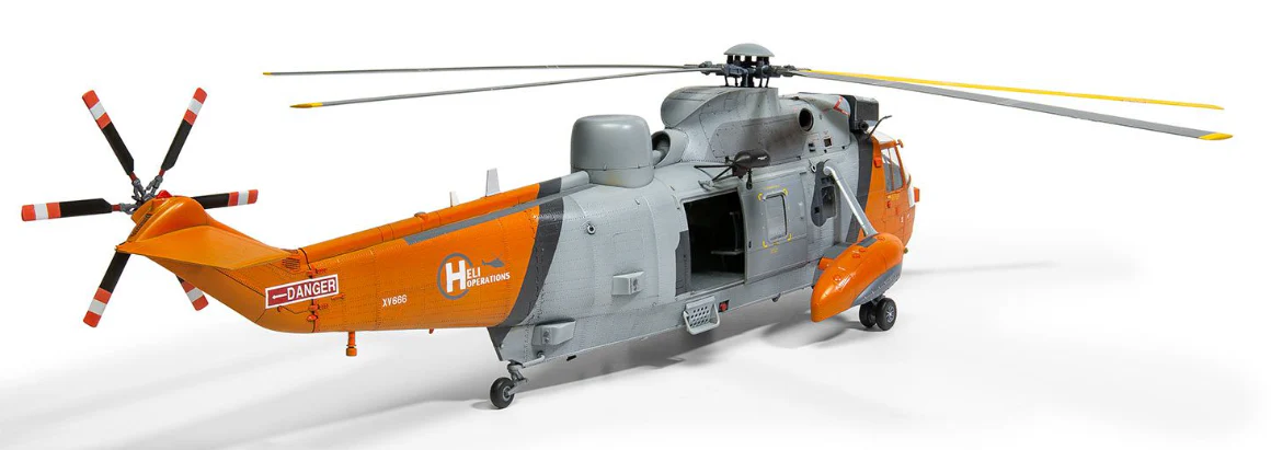 A11006 Westland Sea King HAS.1/HAS.5/HU.5 Model Kit - Image 9
