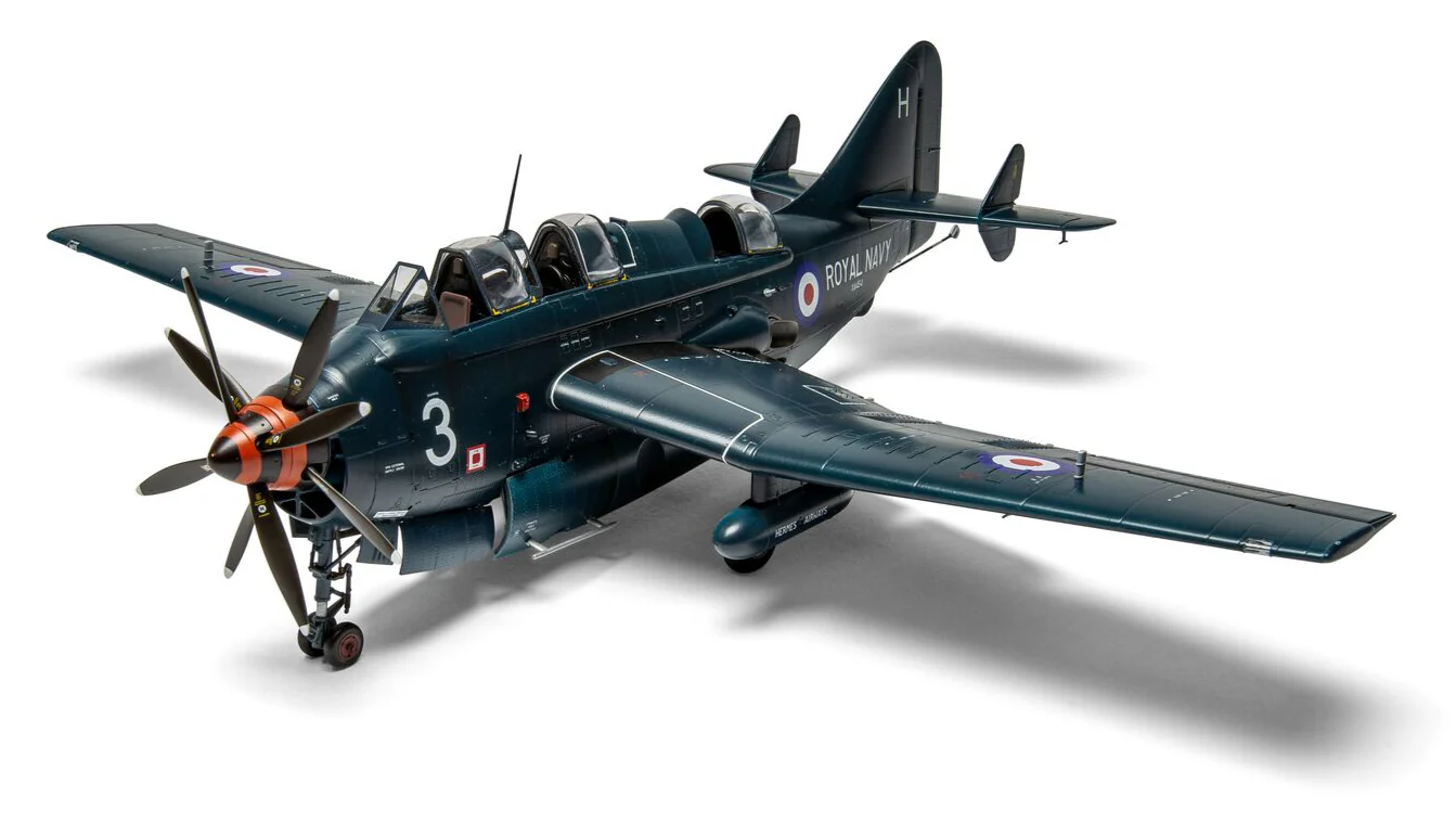 A11009 Fairey Gannet COD.4 Model Kit - Image 2