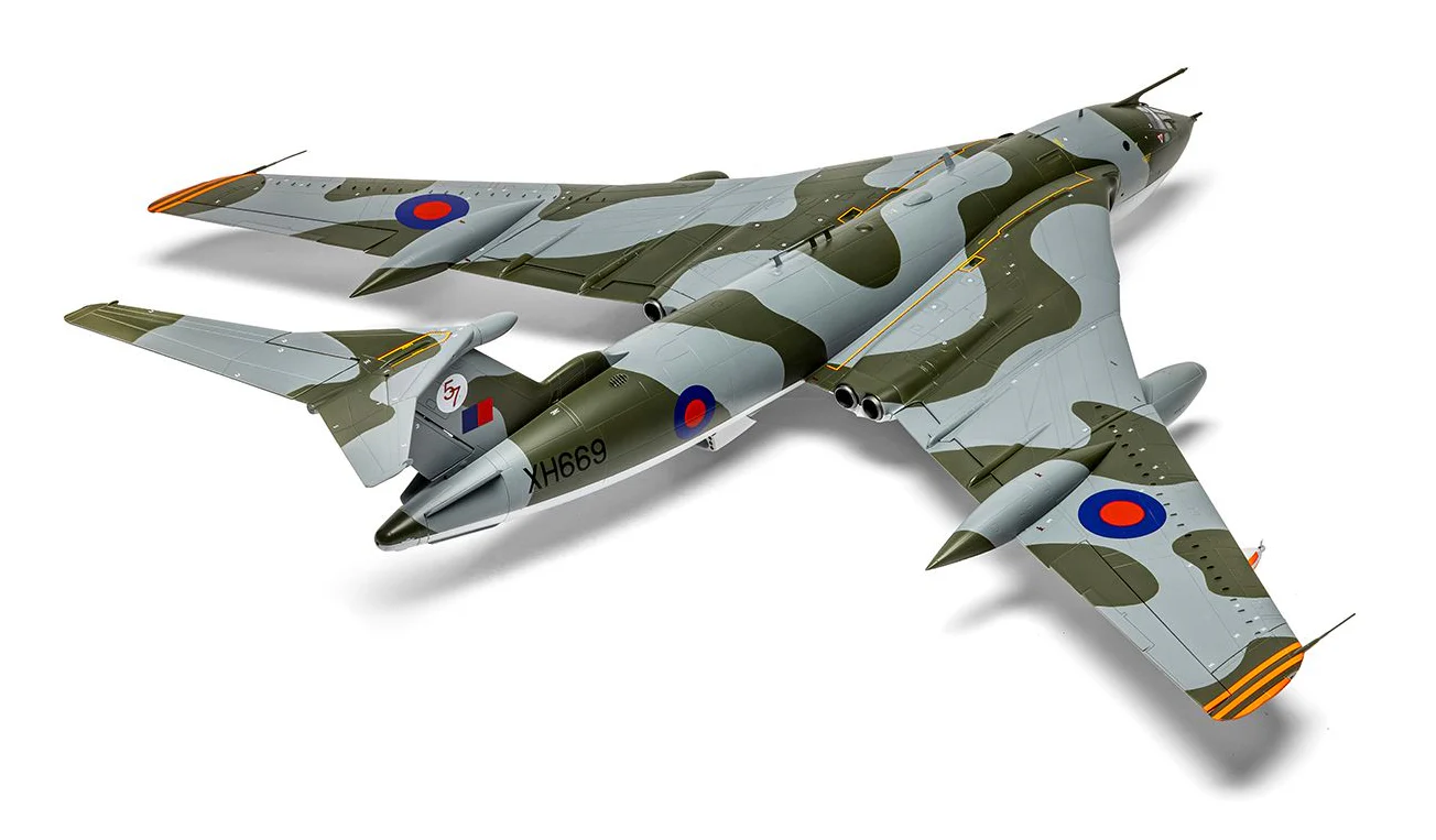 A12009 Handley Page Victor K.2/SR.2 Model Kit - Image 10