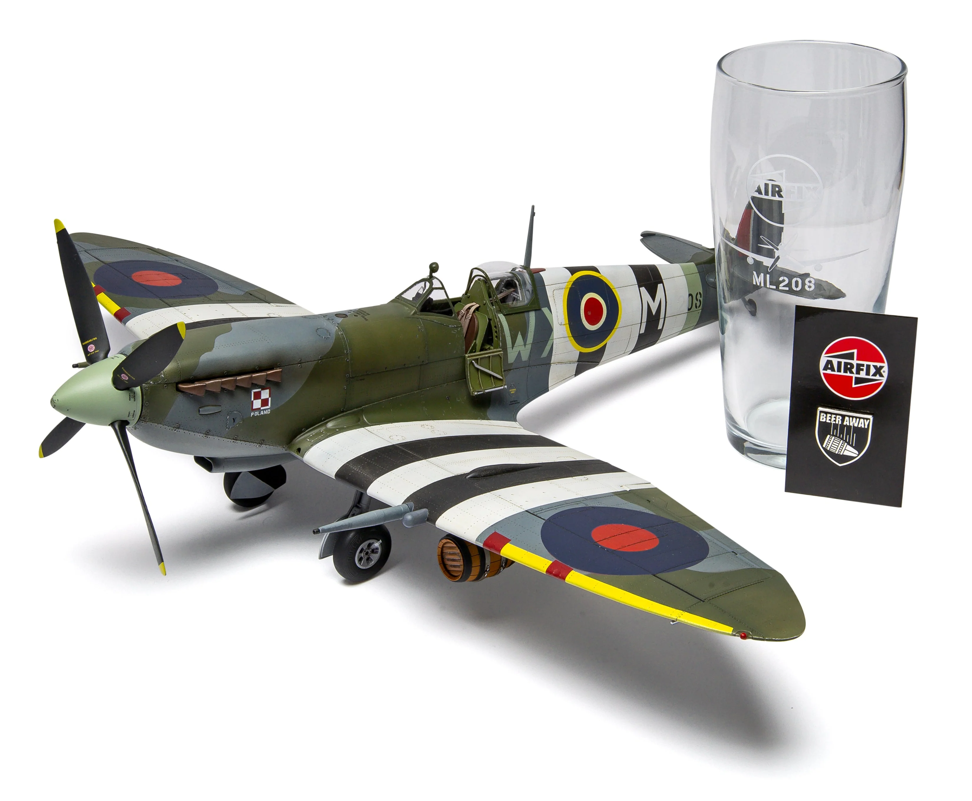 A17001A Supermarine Spitfire Mk.IXc Flying Dray Model Kit - Image 3