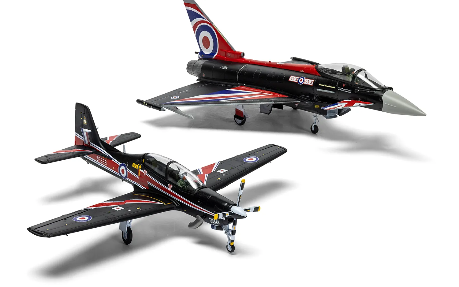 A40003 Eurofighter Typhoon FGR.4 "Blackjack" & Shorts Tucano T.1 - Twin Pack Model Kit - Image 4