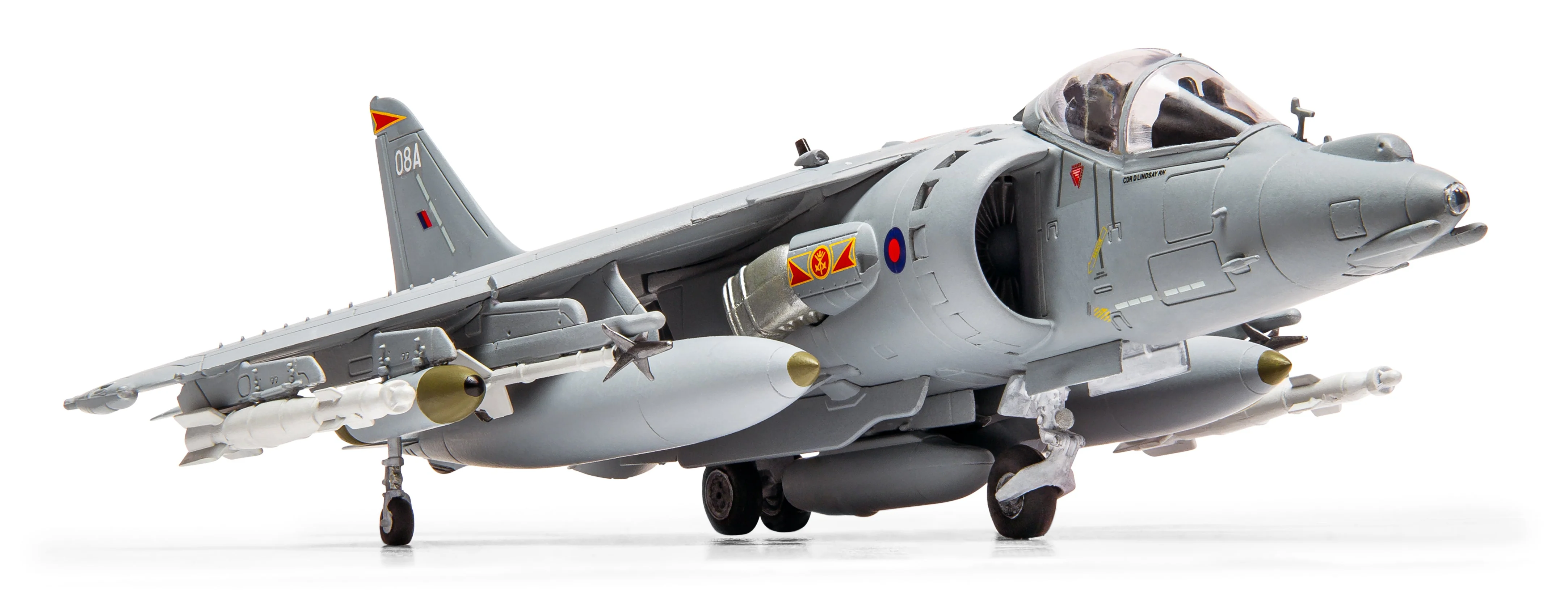 A55300A Gift Set - BAE Harrier GR.9A Model Kit - Image 4
