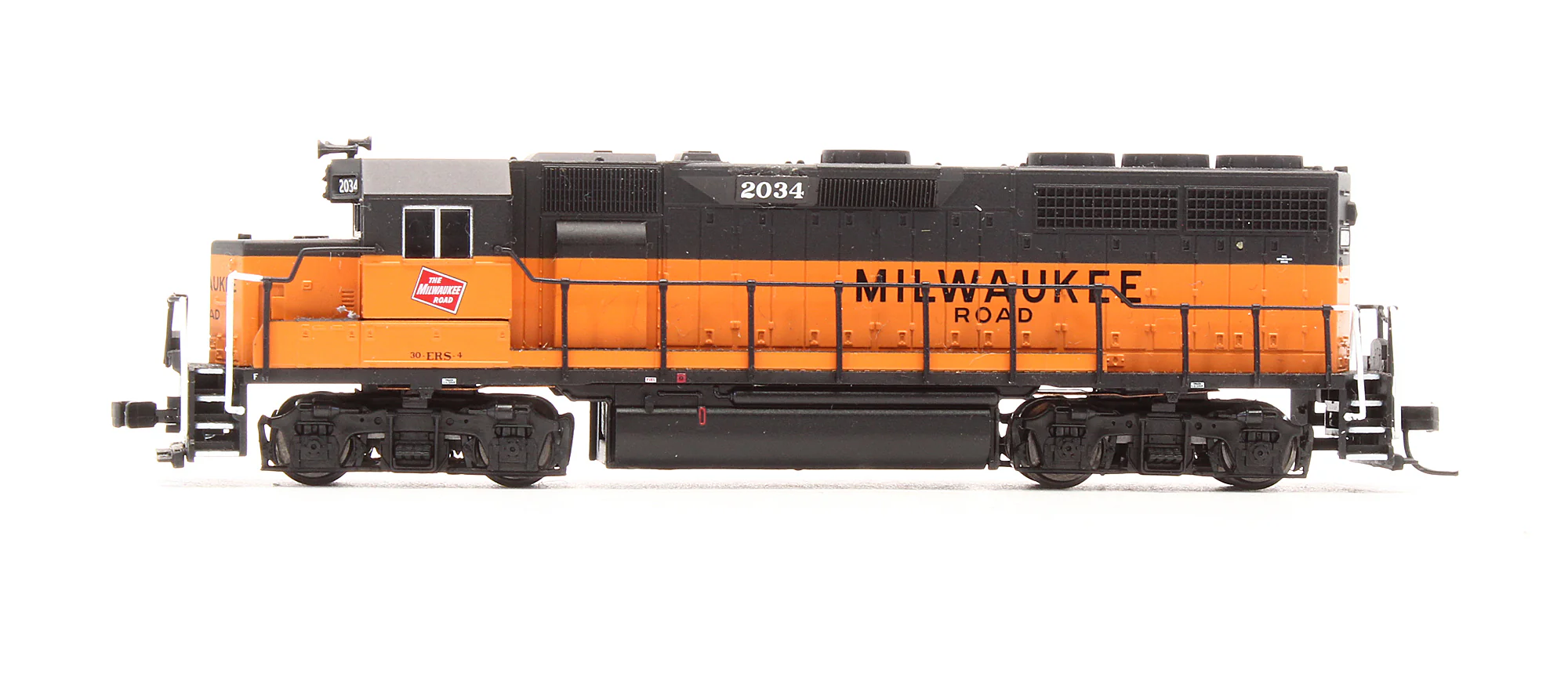 Pre-Owned 48539 GP40 Diesel Locomotive MIlwaukee Road - Road #2034 - Image 4