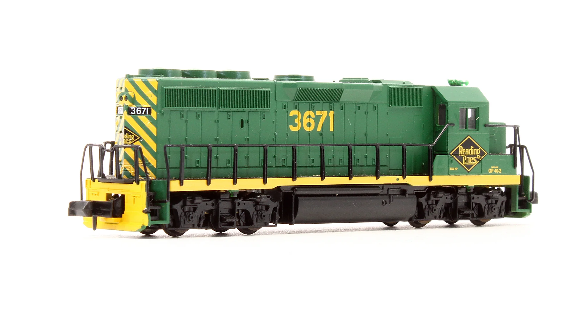 Pre-Owned 48618 GP40-2 Diesel Locomotive Reading - Road #3671 - Image 2