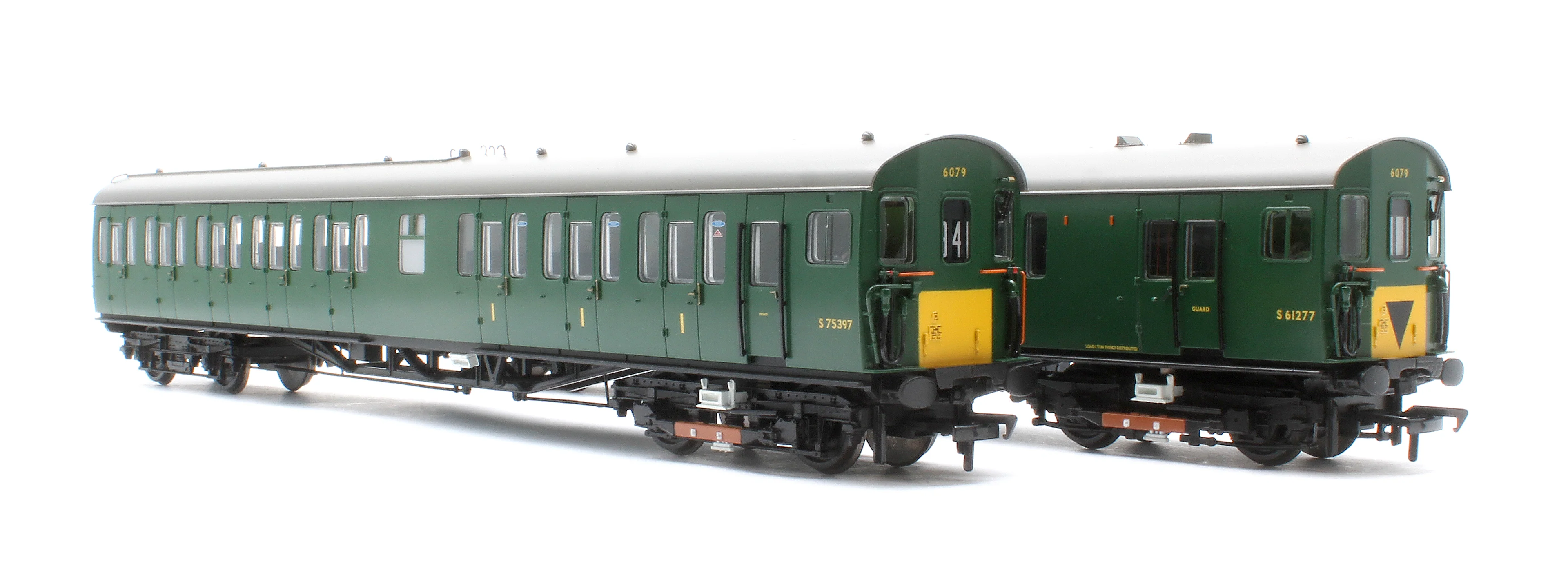 31-393SF Class 414 2-HAP 2-Car EMU 6079 BR (SR) Green (Small Yellow Panels) - DCC Sound - Image 2