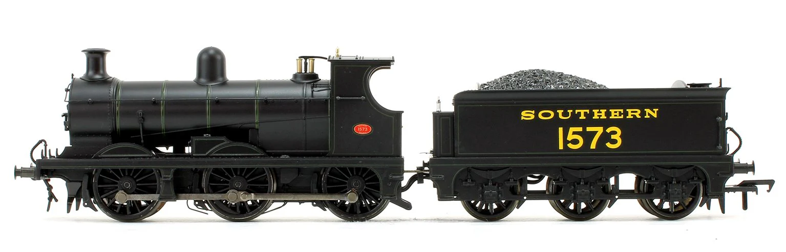 Pre-Owned 31-464A SECR C Class Southern Railway Lined Black 0-6-0 Steam Locomotive - No.1573 - DCC Fitted - Image 3