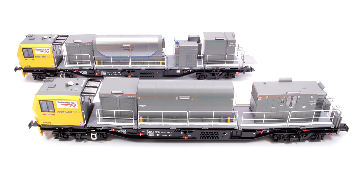 31-578 Windhoff MPV 2-Car Set Network Rail Yellow Nos. DR98923 and DR98973 - Image 15