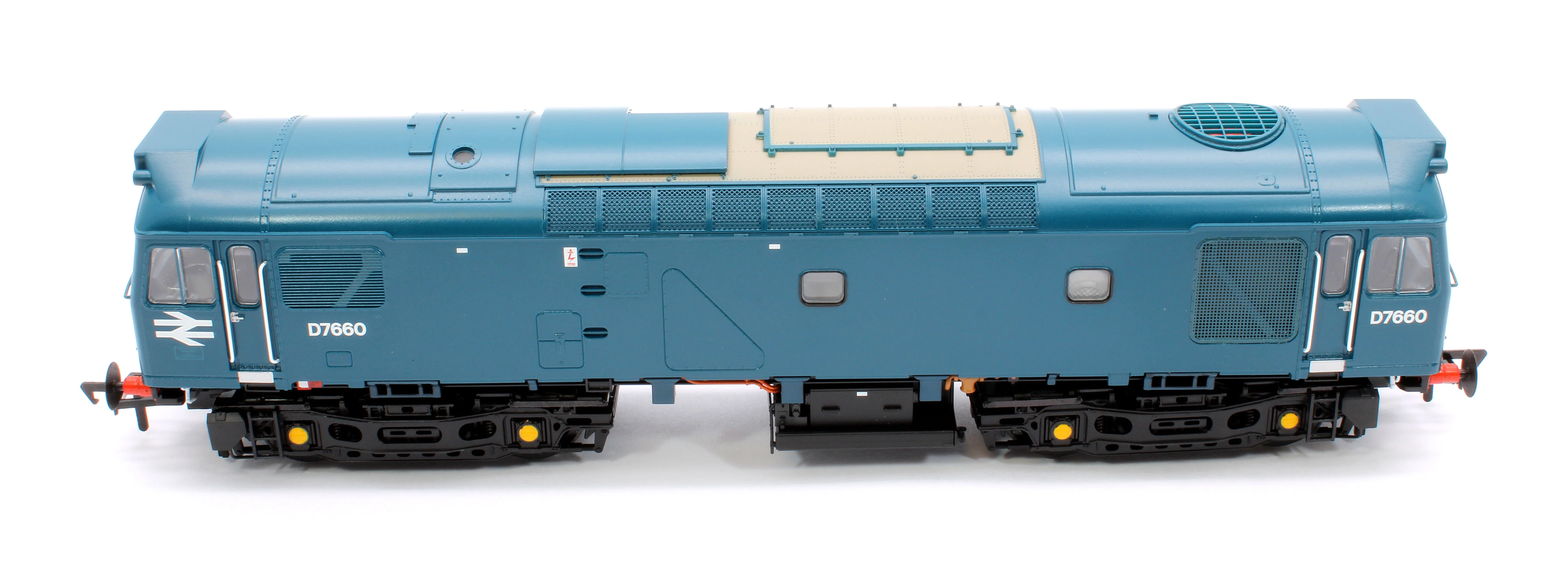 32-333 Class 25/3 D7660 BR Blue (Small Yellow Panels) Diesel Locomotive - Image 11