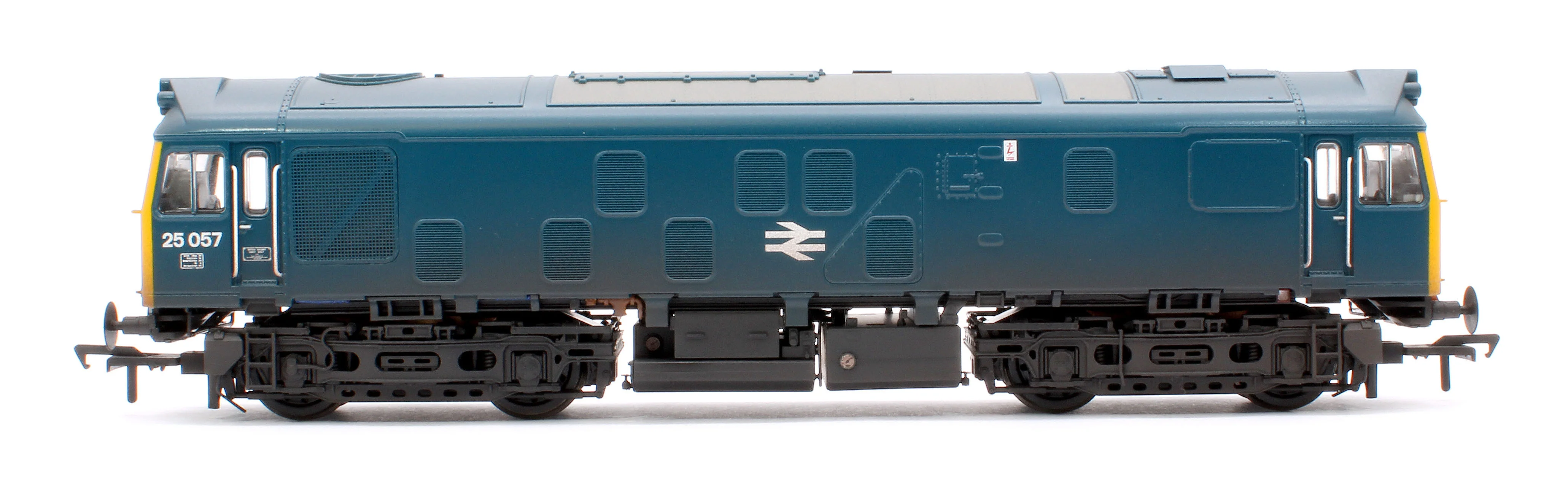 32-340SF Class 25/1 25057 BR Blue Diesel Locomotive - DCC Sound & Weathered - Image 2