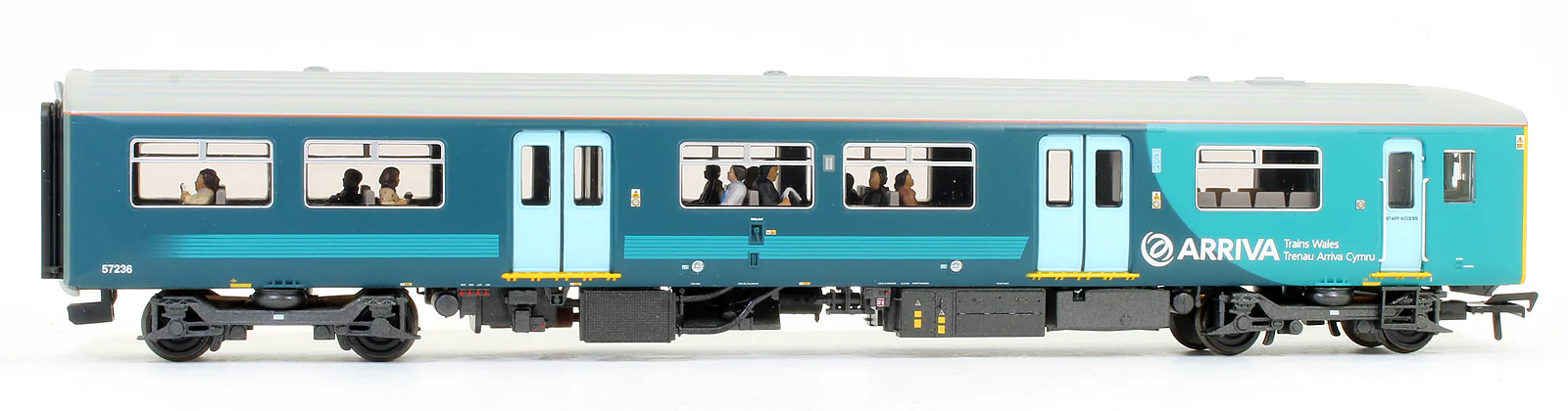 32-939SR Class 150/2 150236 Arriva Trains Wales (Revised) DMU (DCC Ready) - Image 4