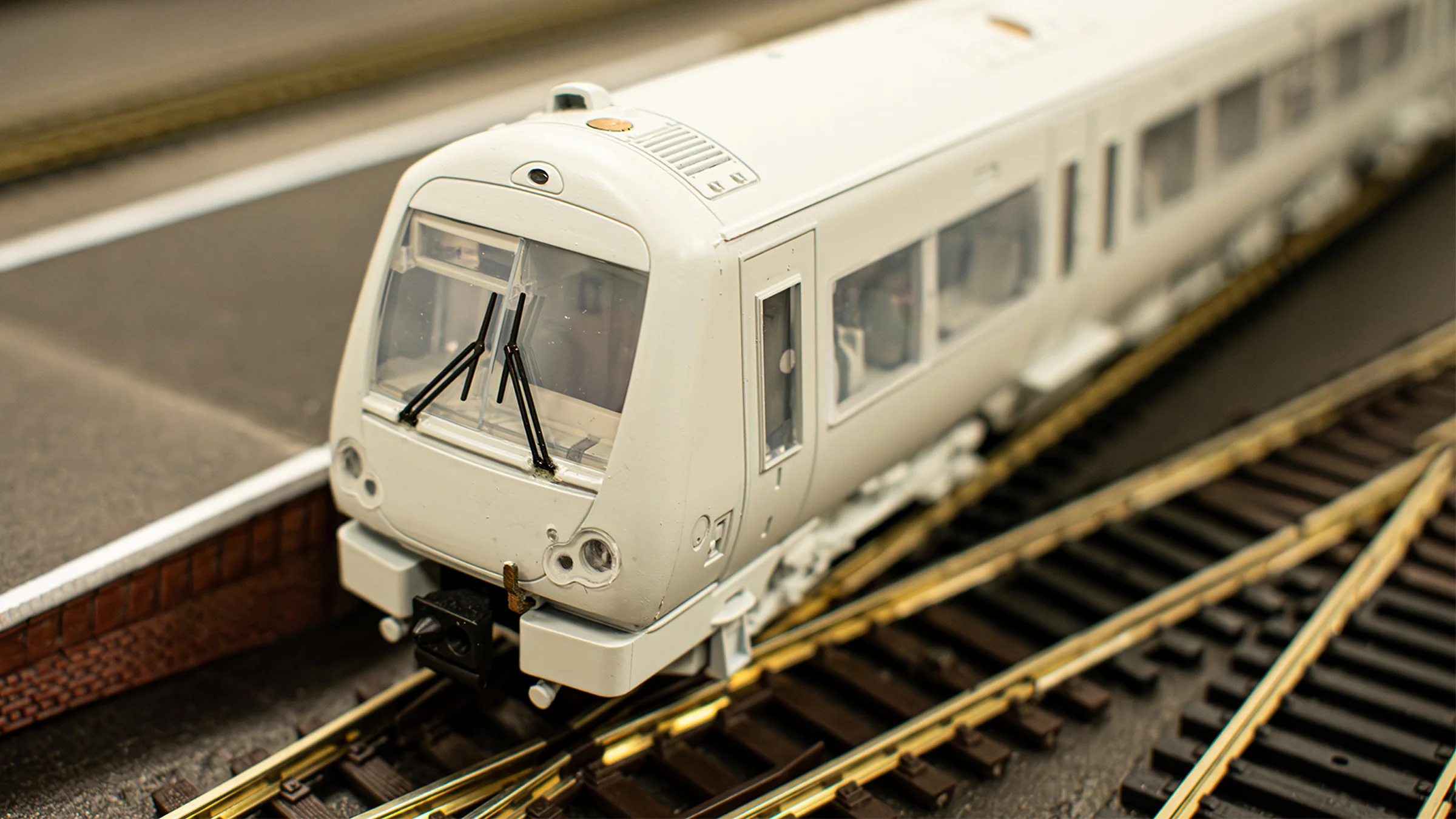 35-580 Class 171/7 2-Car DMU 171727 Southern (GTR) - Image 7