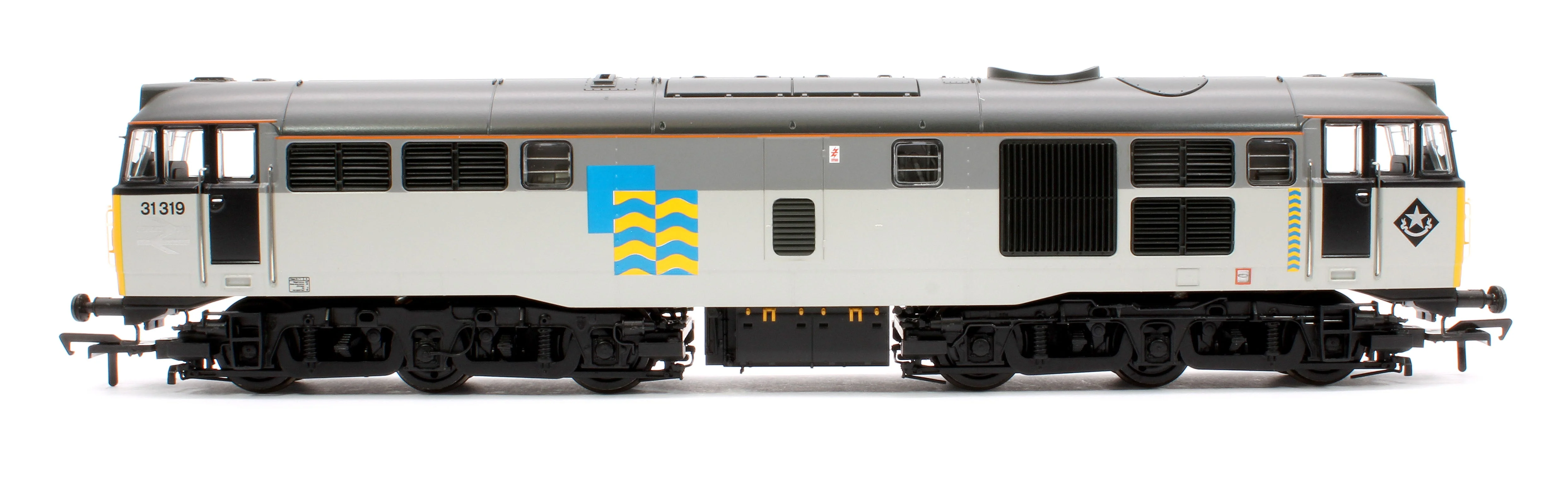 Pre-Owned 35-823SF Class 31/1 Refurbished 31319 BR Railfreight Petroleum Sector Diesel Locomotive - DCC Sound - Image 5