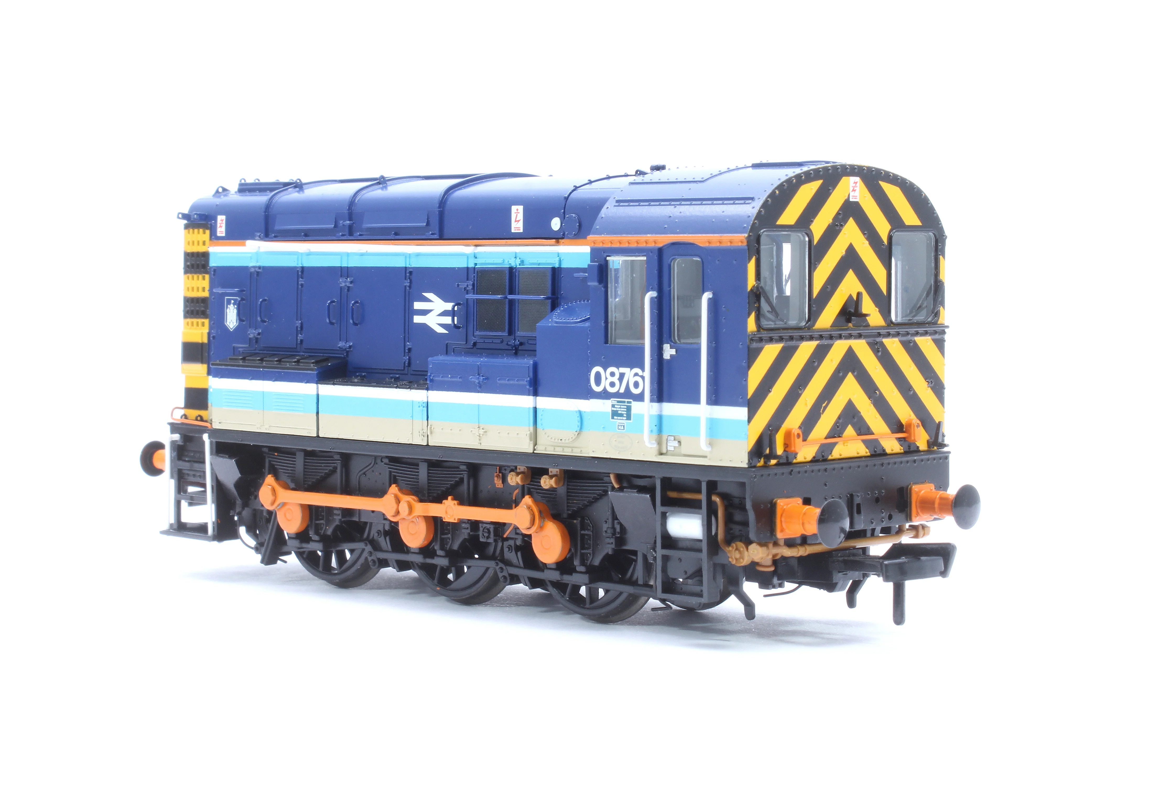 35-910 Class 08 08761 BR Provincial Diesel Locomotive - Image 2