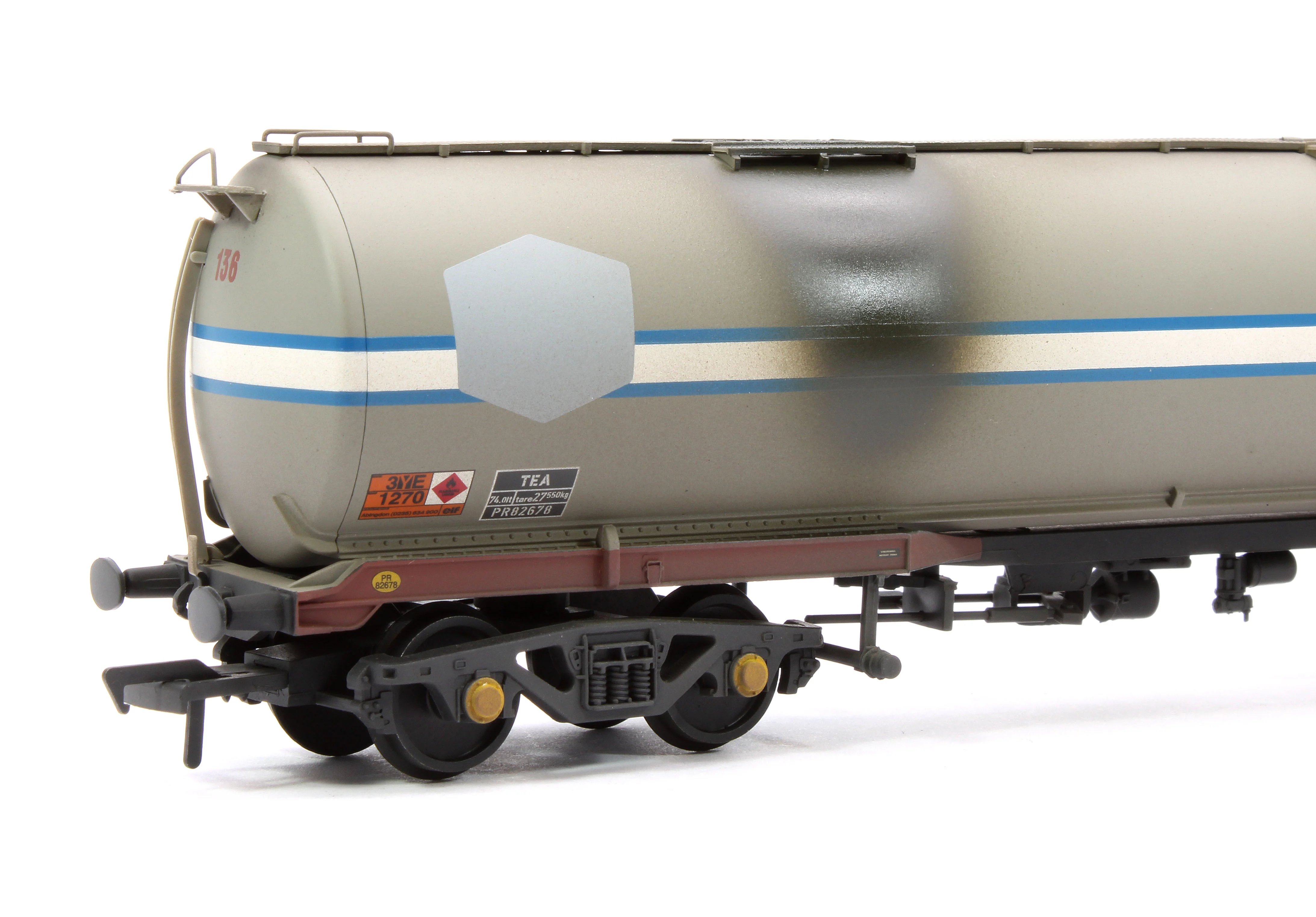 38-109B BR 102T TEA Bogie Tank Wagon Debranded (ex-Jet-Conoco) Light Grey No.PR82678 (ex-136)- Weathered - Image 4