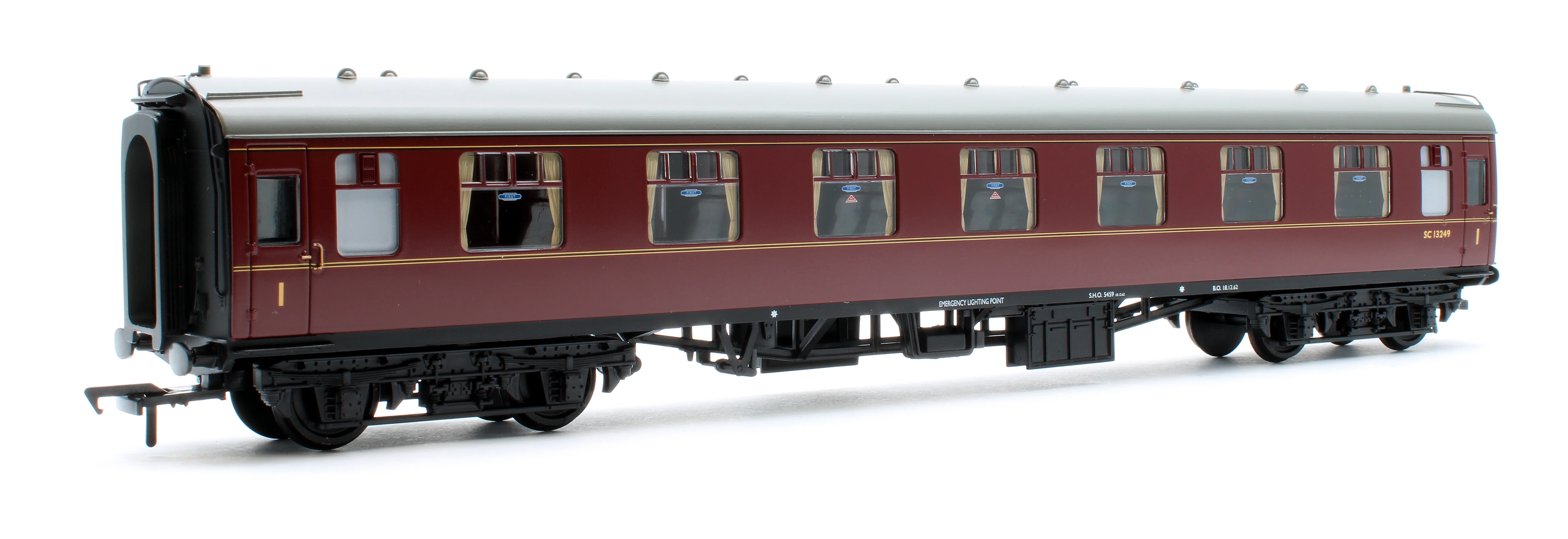 39-151G BR Mk1 FK First Corridor BR Maroon SC13249