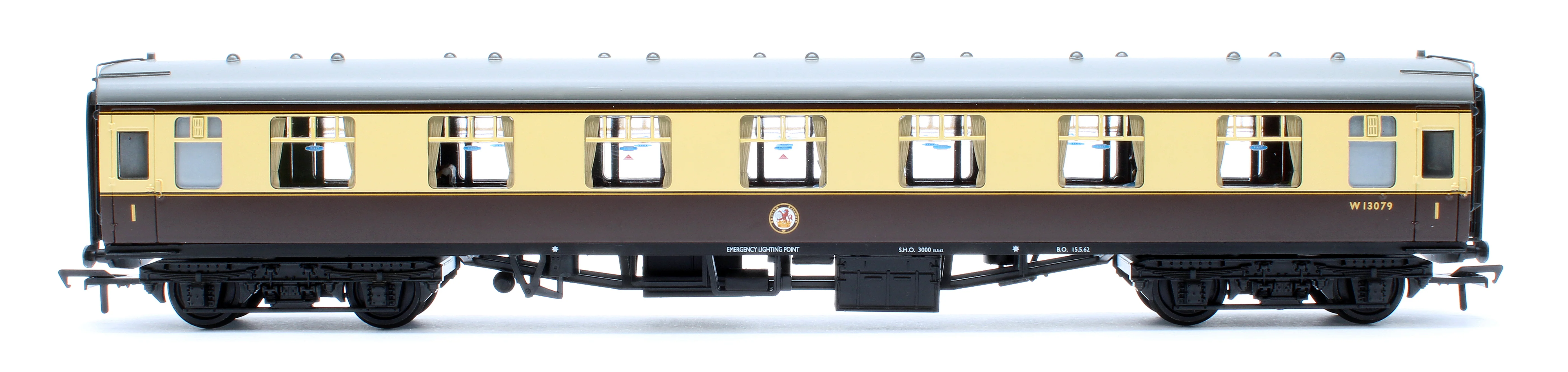 39-154DPF BR Mk1 FK First Corridor BR (WR) Chocolate & Cream W13079 - Fitted Passengers - Image 3
