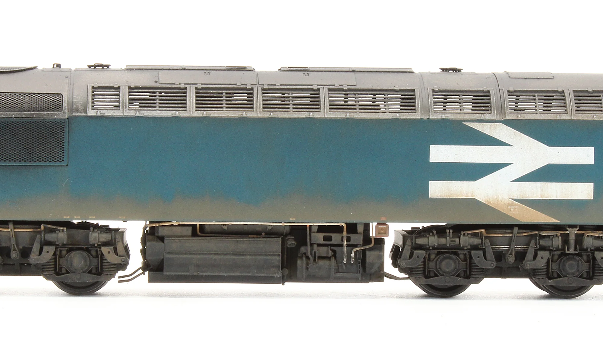 CAV-CM-56111-LL SFDW Bespoke Weathered Class 56 BR Blue No.56111 (Large Logo) Diesel Locomotive - Deluxe Weathered, DCC Sound - Image 9