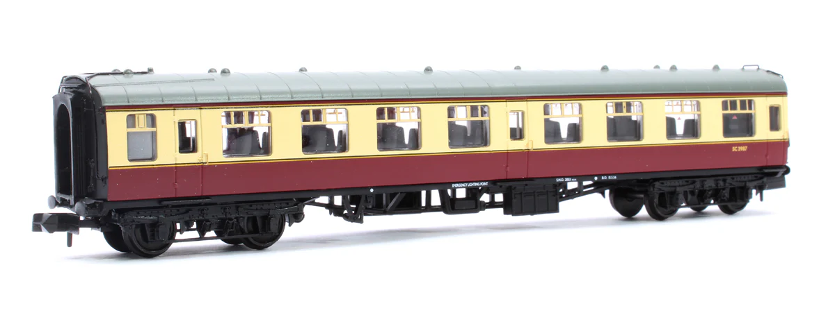 374-010F BR Mk1 TSO Tourist Second Open BR Crimson & Cream No.3987 - Image 3