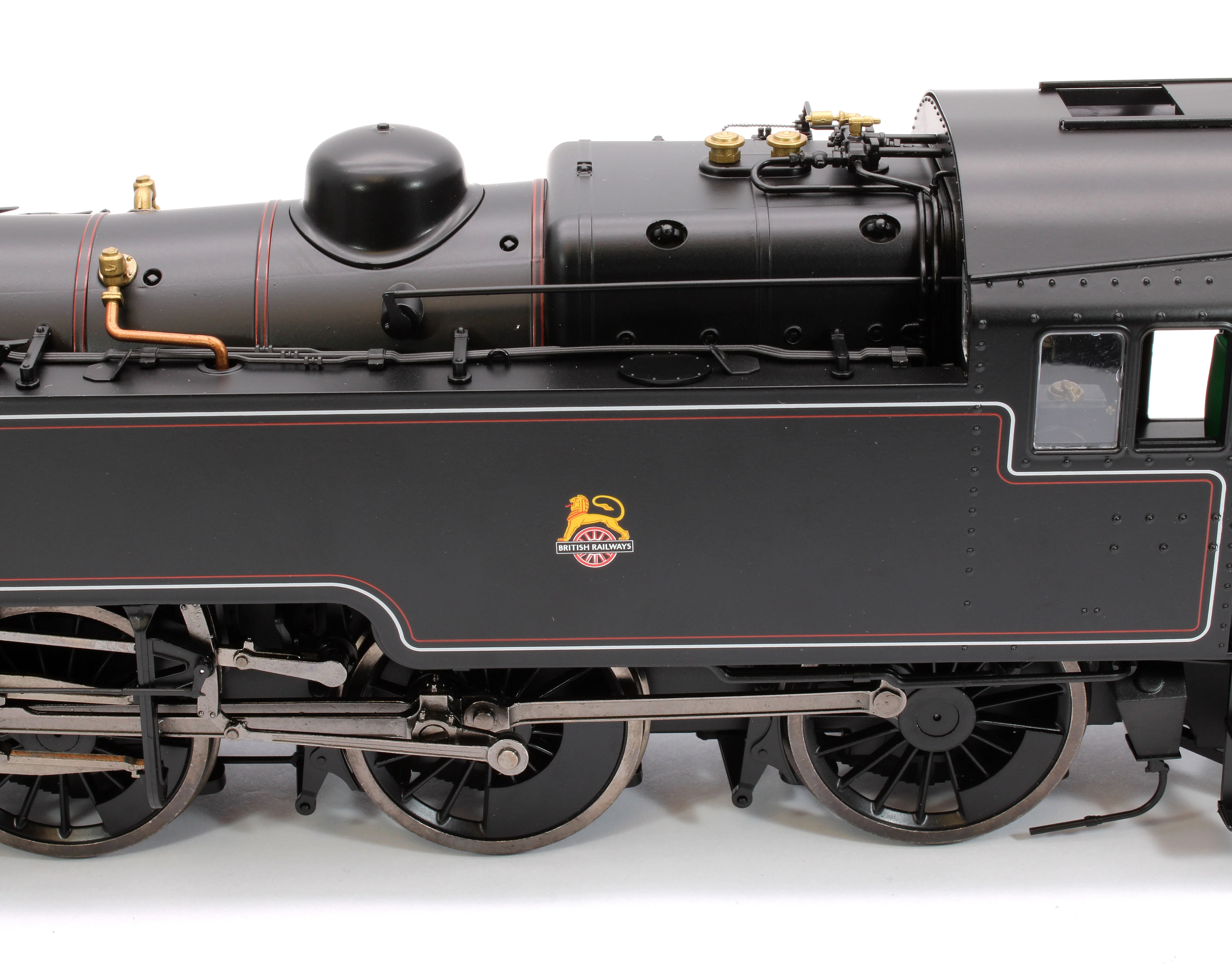 LHT-S-8204 British Railways Standard 3MT 2-6-2T Lined Black Early Crest 82019 - Steam Tank Locomotive - Image 8