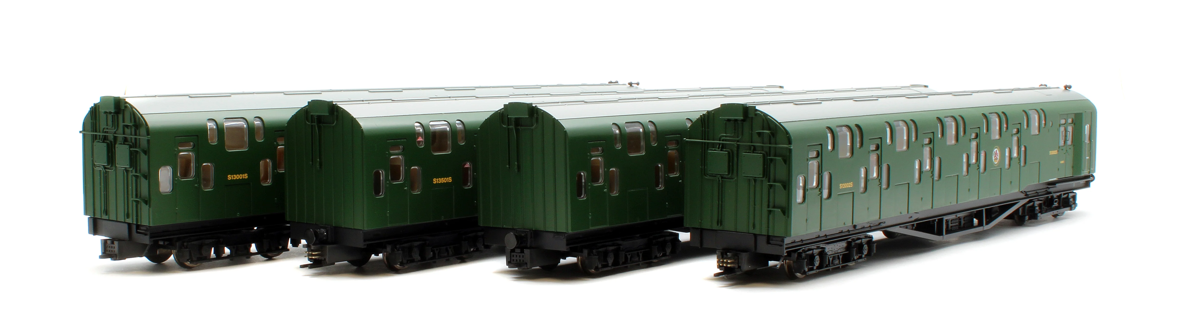 KRM-4DD-OO-S-1-G2 Bulleid Class 4DD Double Decker 4 Car EMU 4001/4901 BR Green with Full Yellow Ends - Sound Fitted - Image 2