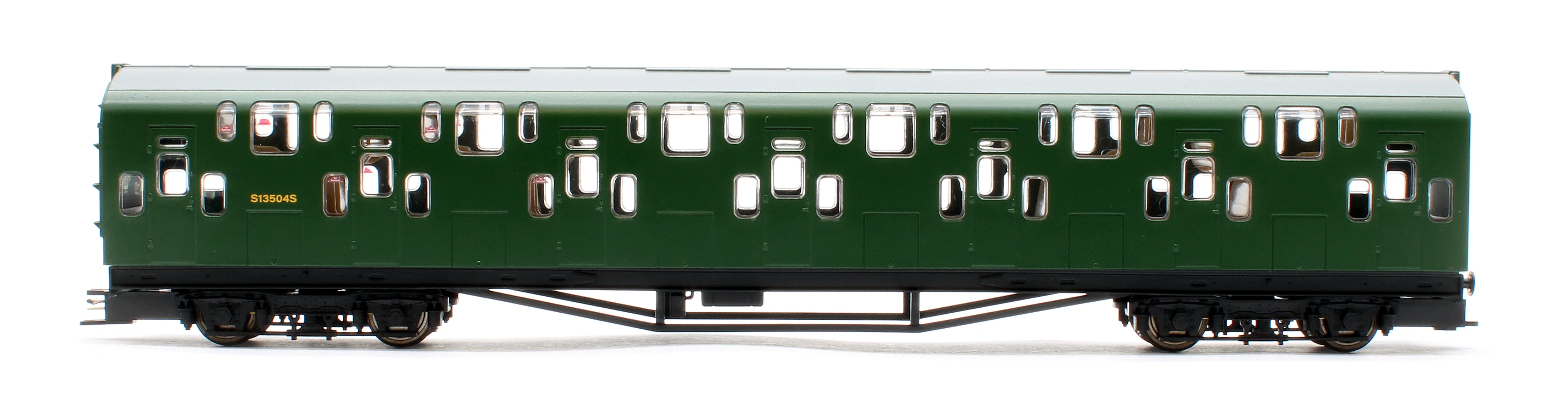 KRM-4DD-OO-F-2-G2 Bulleid Class 4DD Double Decker 4 Car EMU 4002/4902 BR Green with Full Yellow Ends - DCC Fitted - Image 9