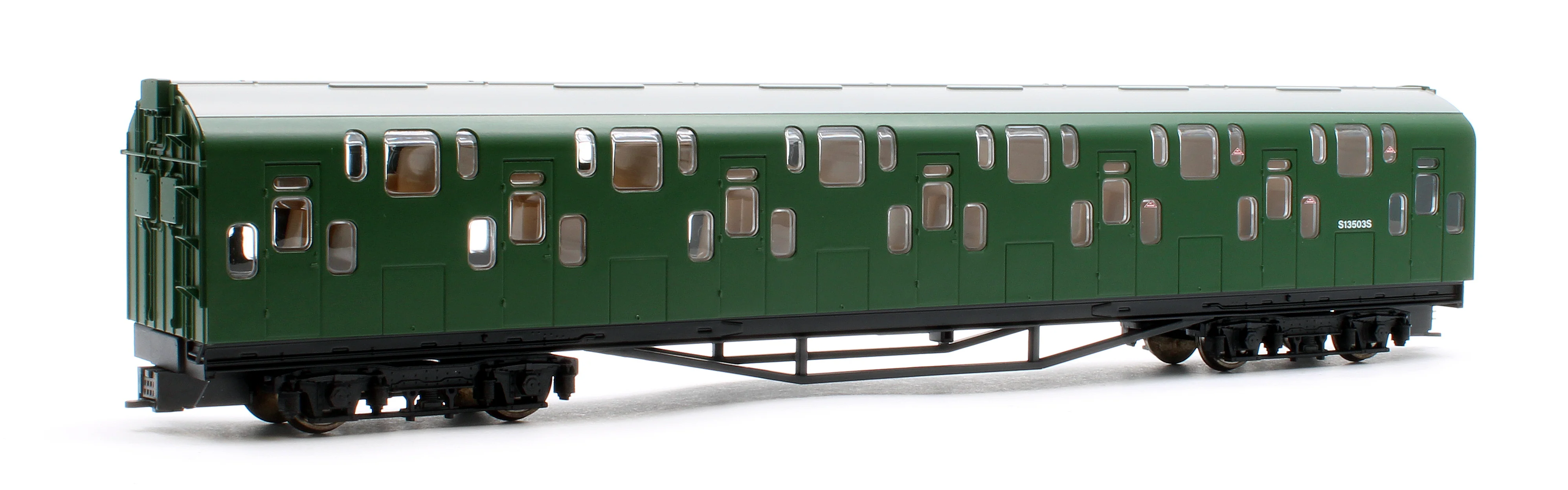 KRM-4DD-OO-S-2-G1 Bulleid Class 4DD Double Decker 4 Car EMU 4002/4902 BR Green with Small Yellow Ends - Sound Fitted - Image 5