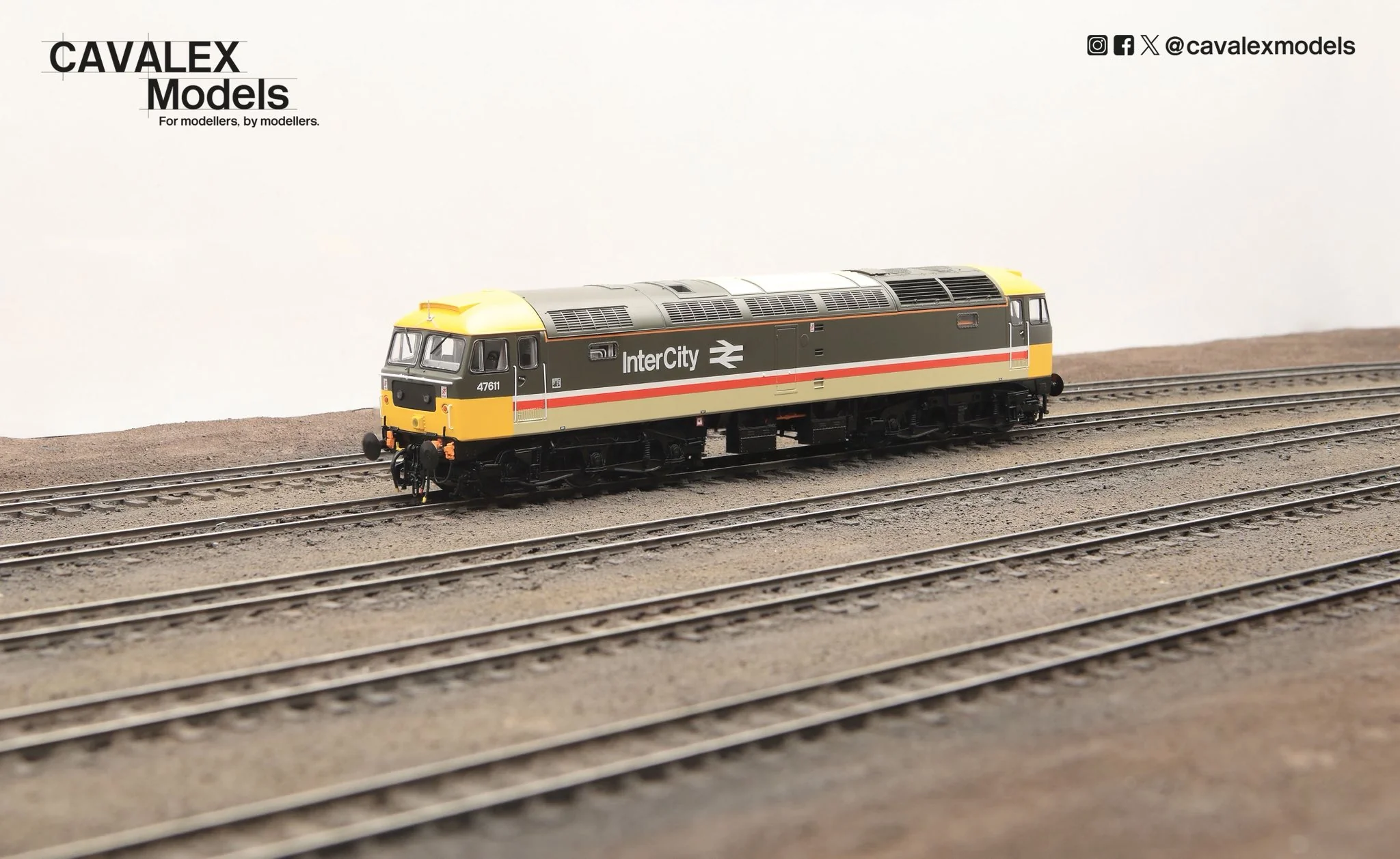 CM-47611-ICEW Highly Detailed Premium Weathered Class 47 Intercity Executive 'Thames' No.47611 Diesel Locomotive - Image 2