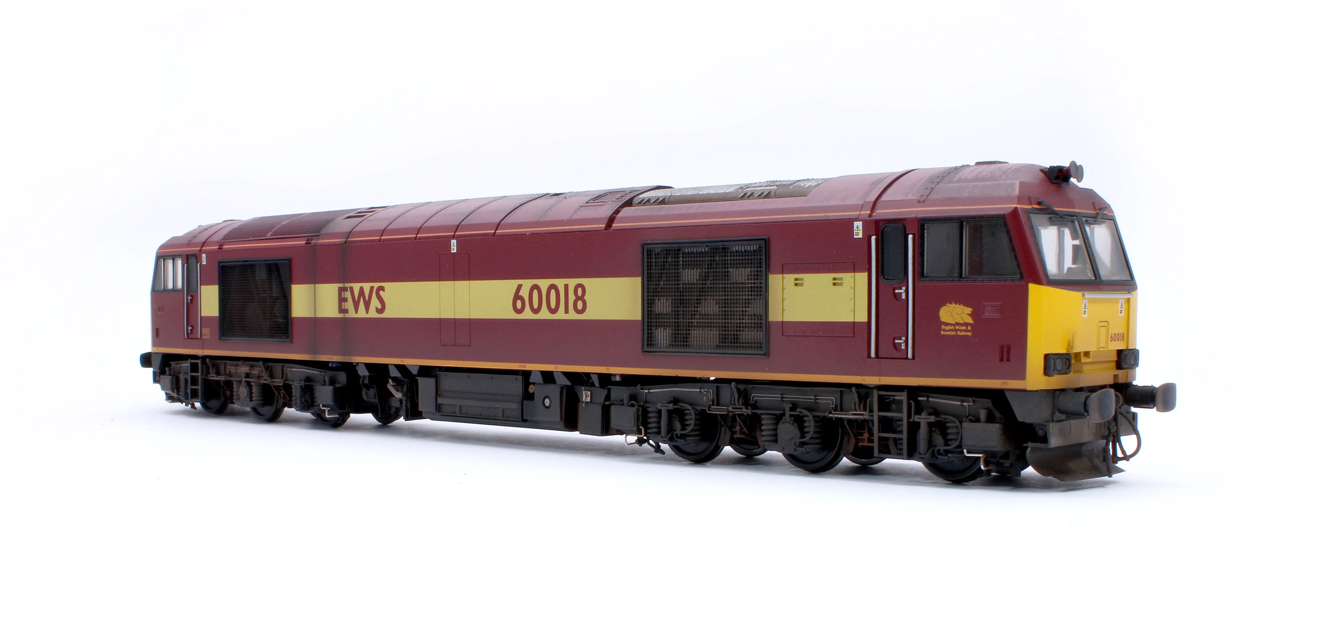 CM-60018-EWSW Highly Detailed Premium Weathered Class 60 018 EWS Diesel Electric Locomotive - Image 4