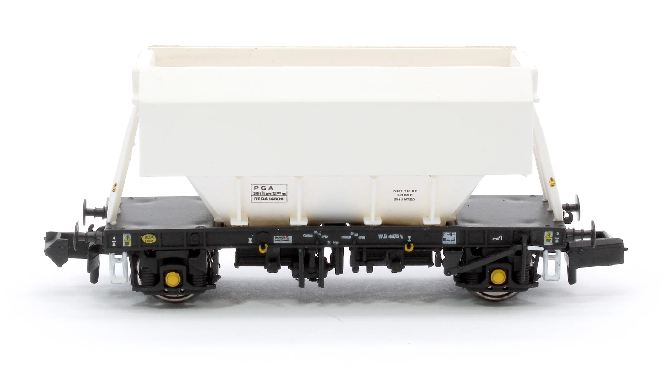 CM PG012 N (PW) TP (A) Set of 3 PGA 51T Hopper Wagons (Plain White) - Image 6