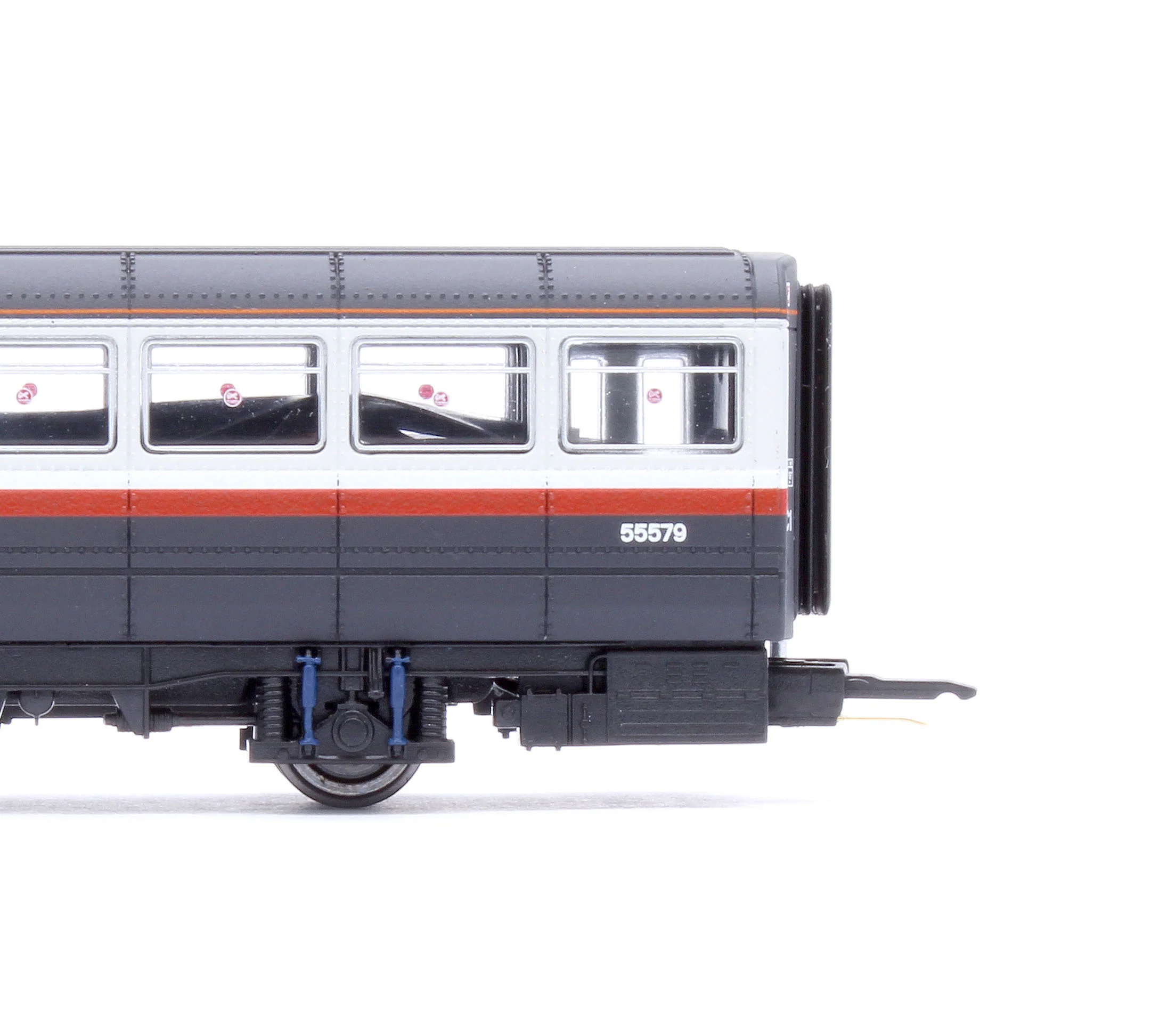 2D-142-008D Class 142 Regional Railways Red/Grey/White DMU 142038 - DCC Fitted - Image 11
