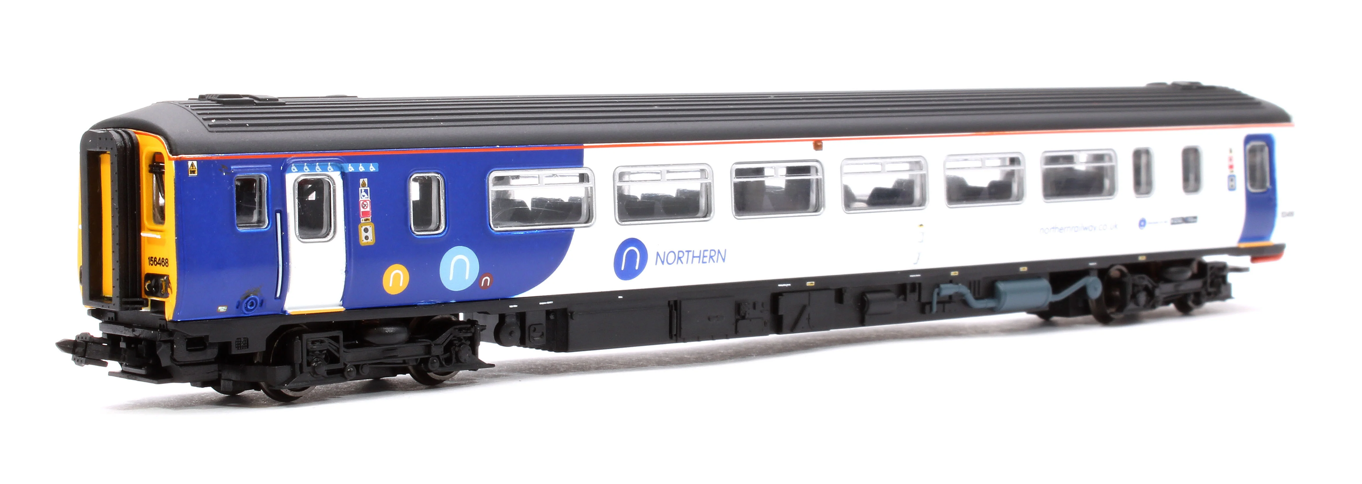 2D-021-007 Class 156 156468 Northern Trains DMU - Image 4