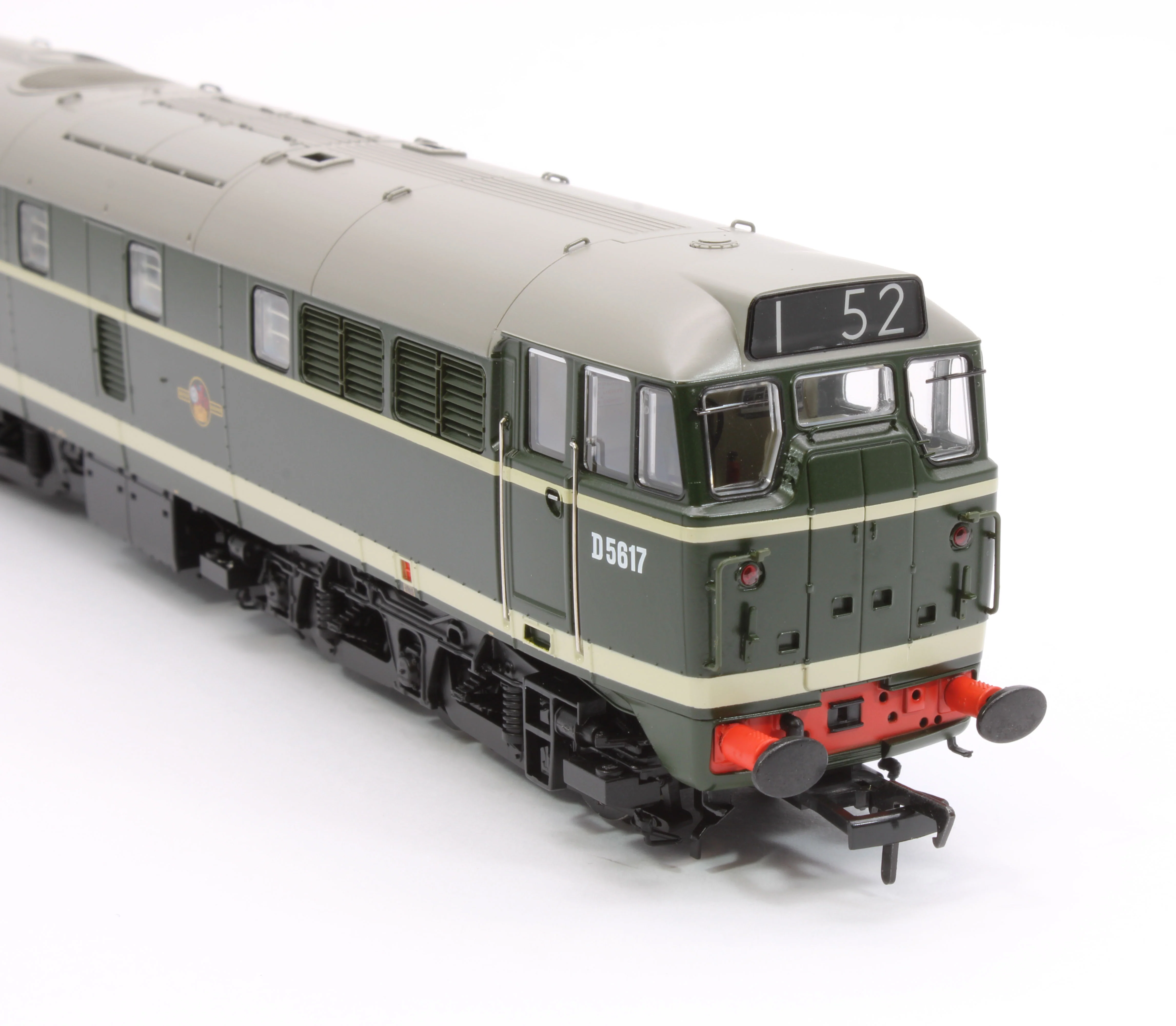 35-801ASF Class 30 D5617 BR Green (Late Crest) Diesel Locomotive - DCC Sound - Image 10