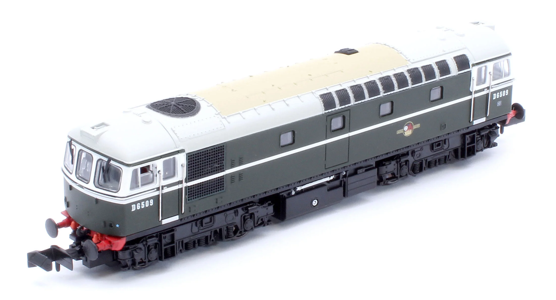 2D-001-009 Class 33/0 D6509 BR Green No Yellow Warning Panel Diesel Locomotive - Image 10