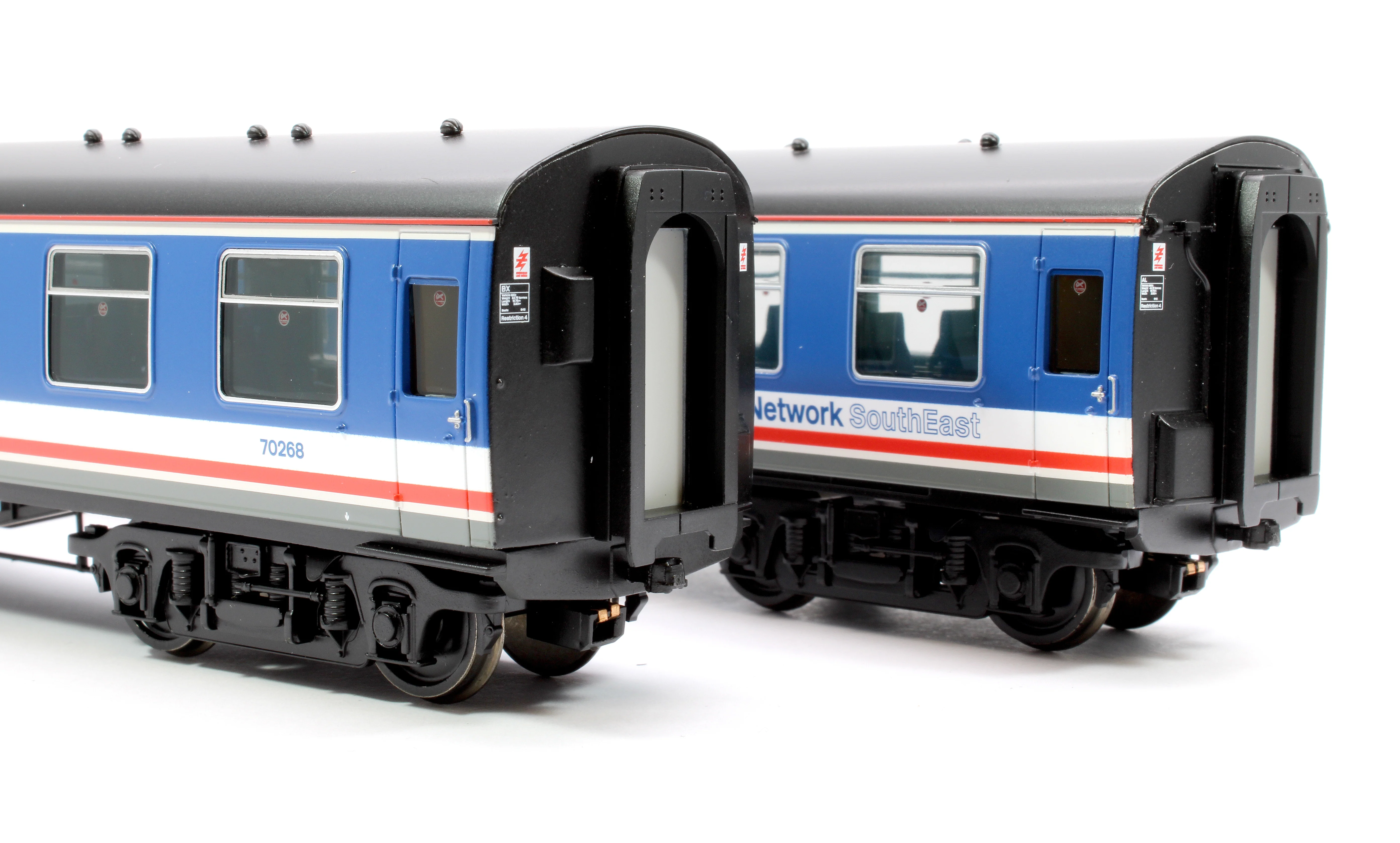 31-422 Class 411 4-CEP 4-Car EMU (Refurbished) 1512 BR Network SouthEast - Image 13