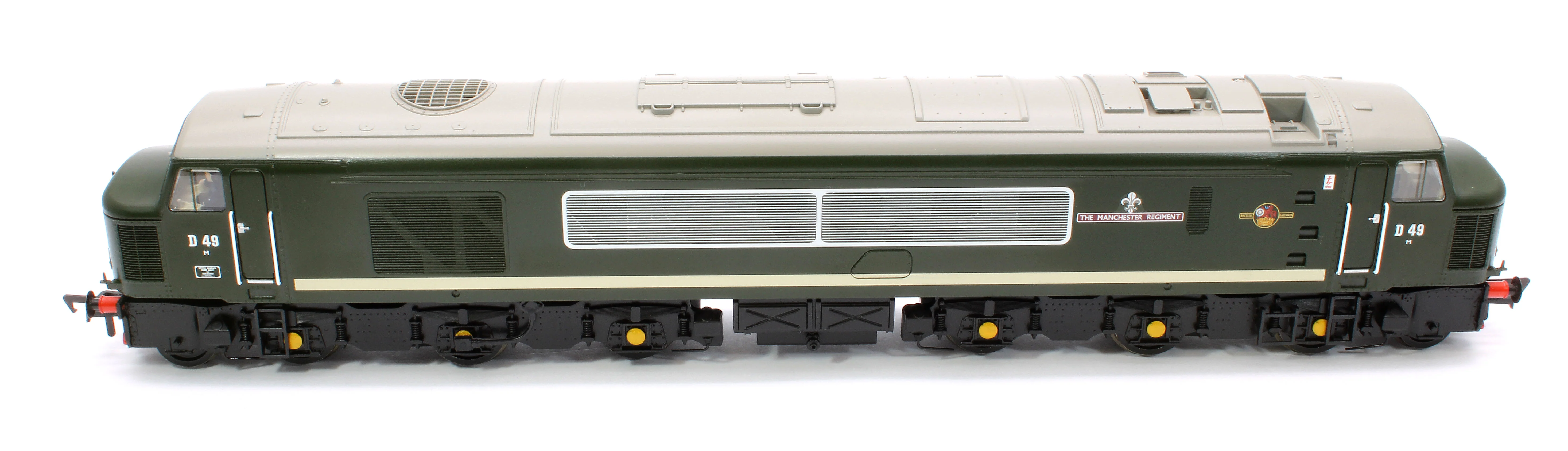32-678ASF Class 45 Split Centre H/C D49 'The Manchester Regiment' BR Green (Small Yellow Panels) Diesel Locomotive - DCC Sound - Image 11