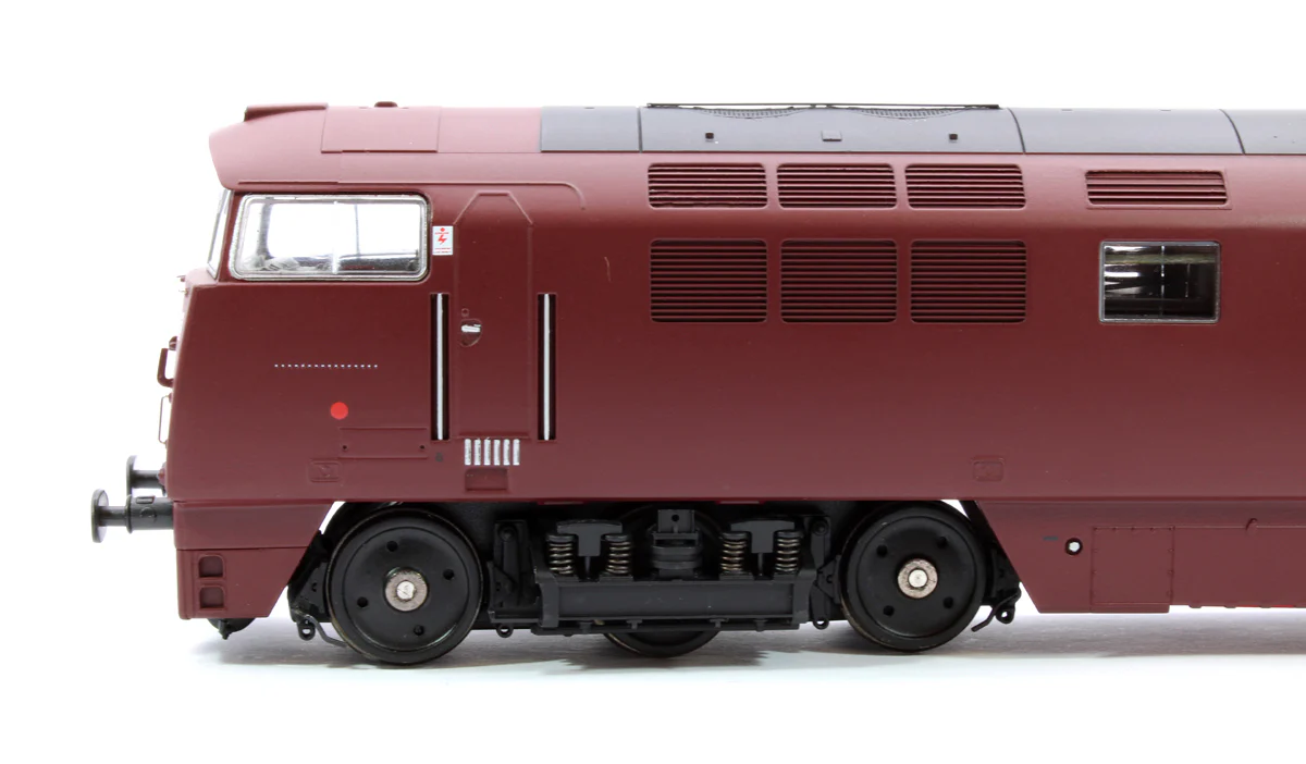 4D-003-021D Class 52 Western Invader BR Maroon Small Yellow Panels D1009 Diesel Locomotive - DCC Fitted - Image 4