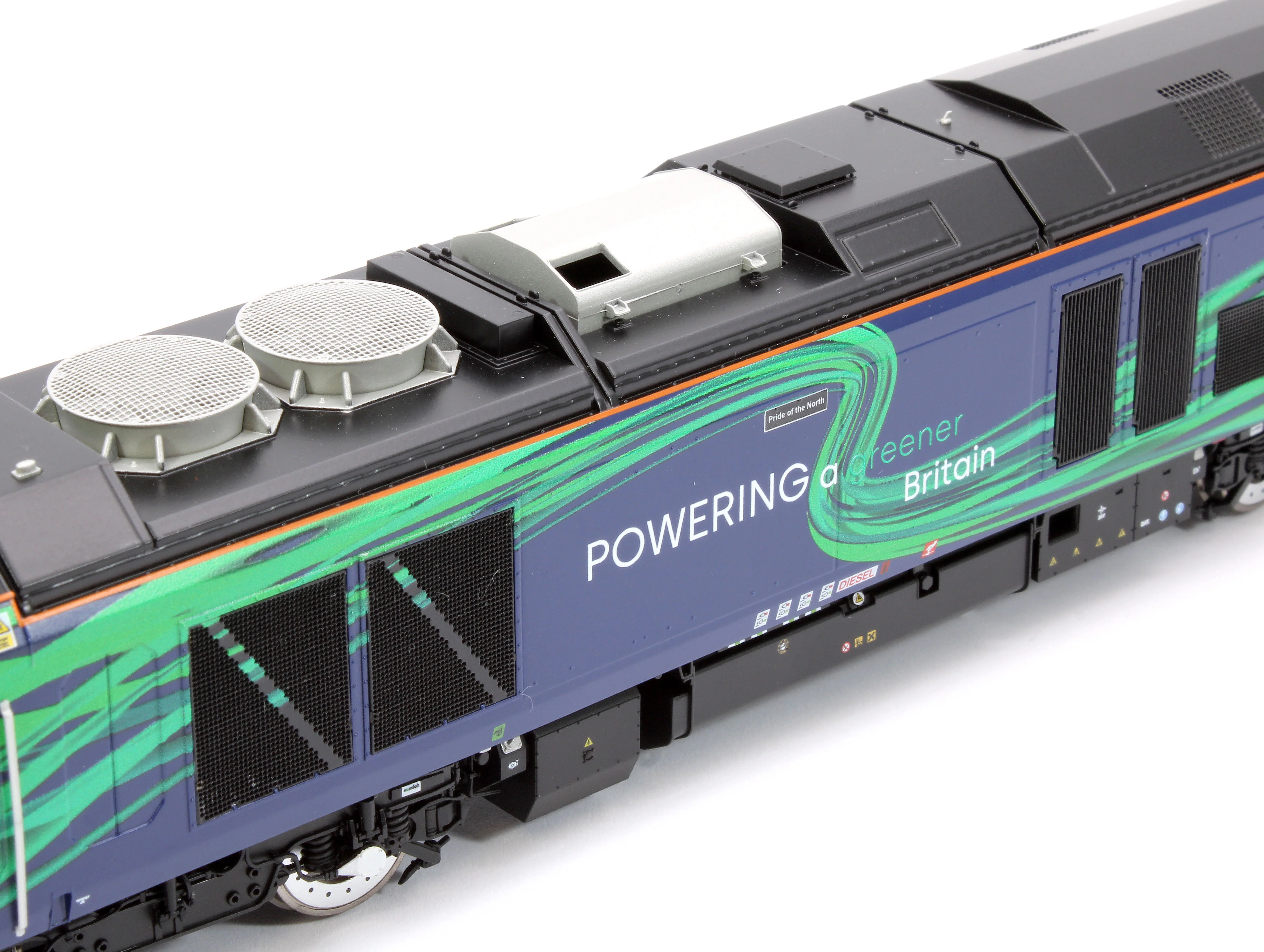 4D-022-023S Class 68 "Pride of the North" 68006 DRS/NTS Green Diesel Locomotive - Sound Fitted - Image 11