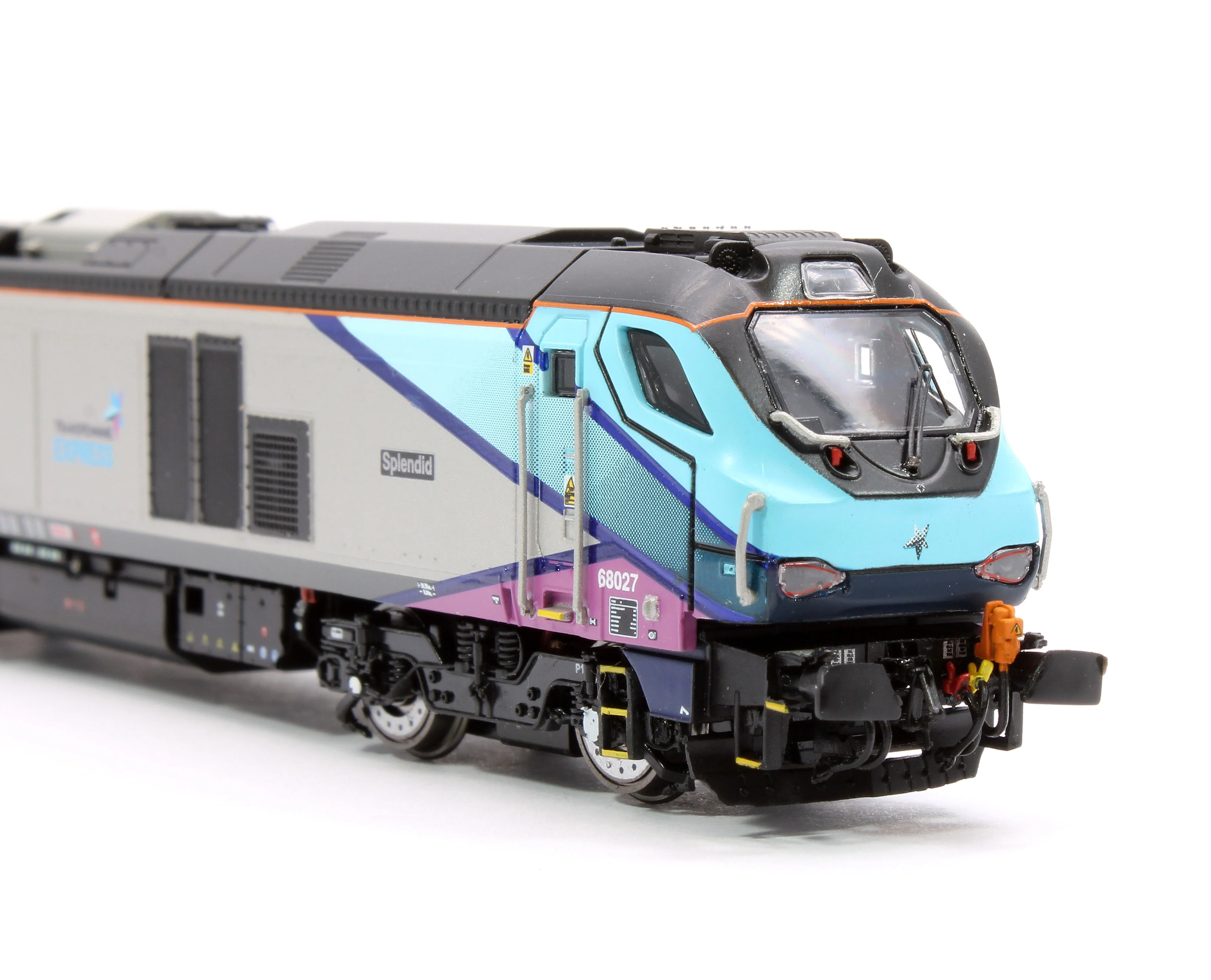 2D-022-014D Class 68 Splendid 68027 Transpennine Express Diesel Locomotive - DCC Fitted - Image 9