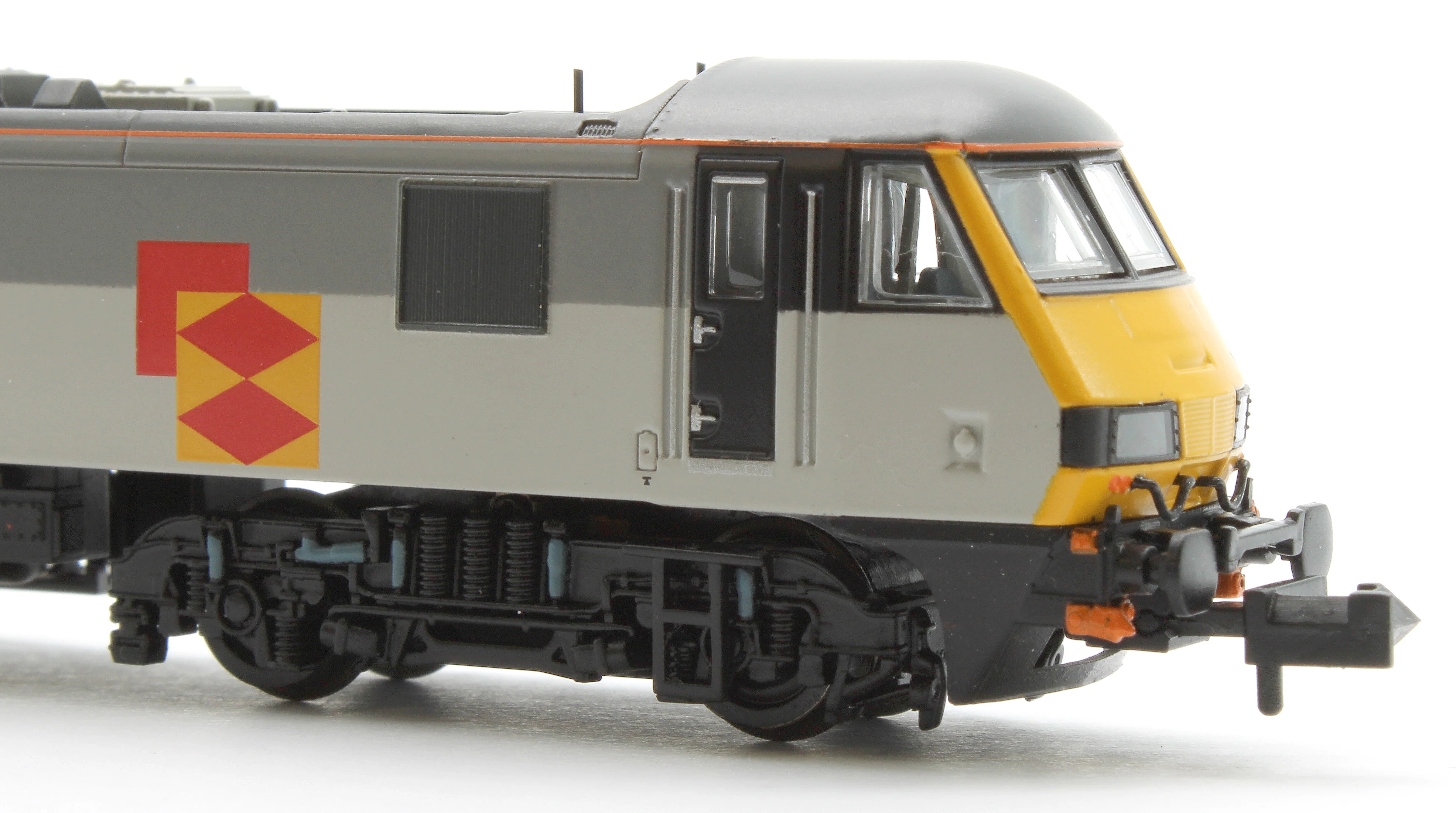 371-781A Class 90/1 90139 BR Railfreight Distribution Sector Electric Locomotive - Image 7
