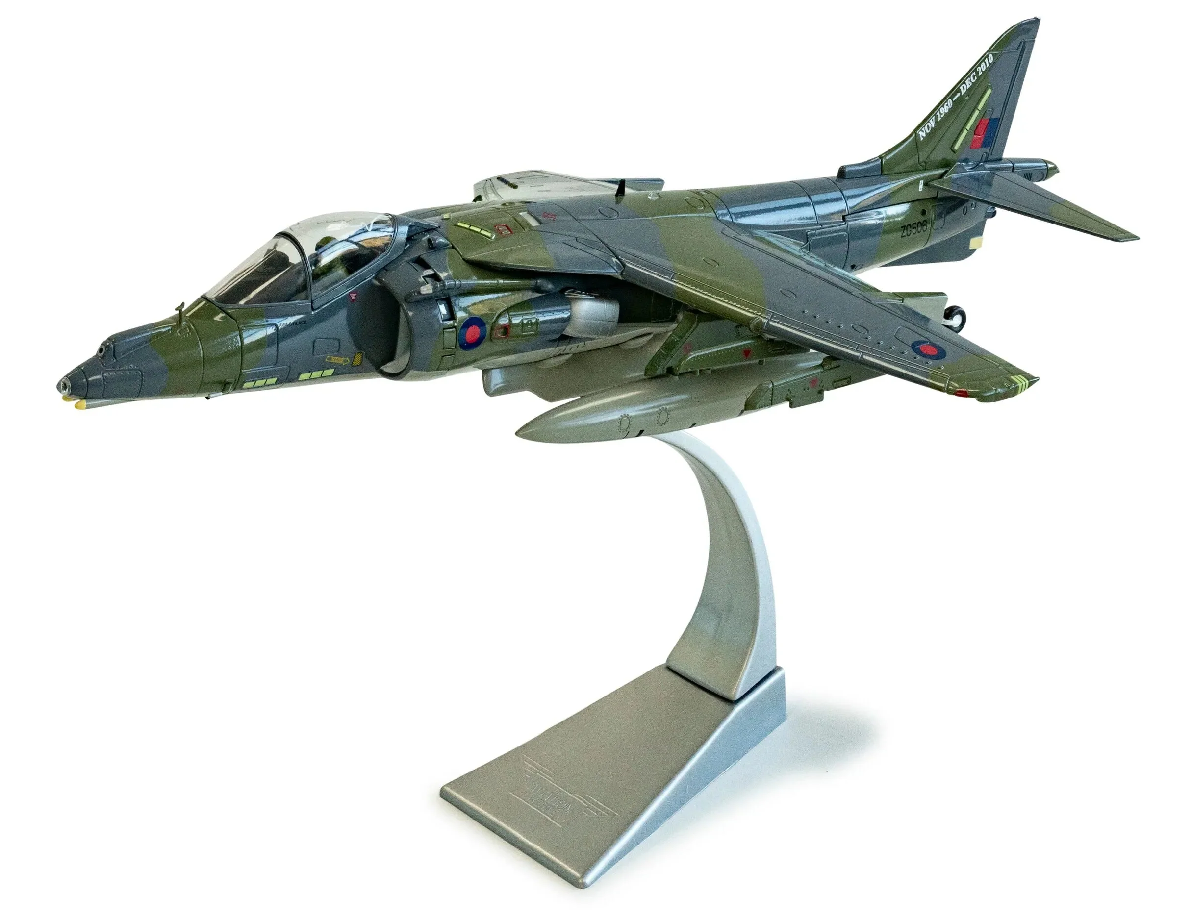 AA29302 BAe Harrier GR9A, ZG506/P77 'Ninja 1' , Cottesmore Wing, RAF Cottesmore, Final Flight Retirement scheme, December 15 2010 - Image 2