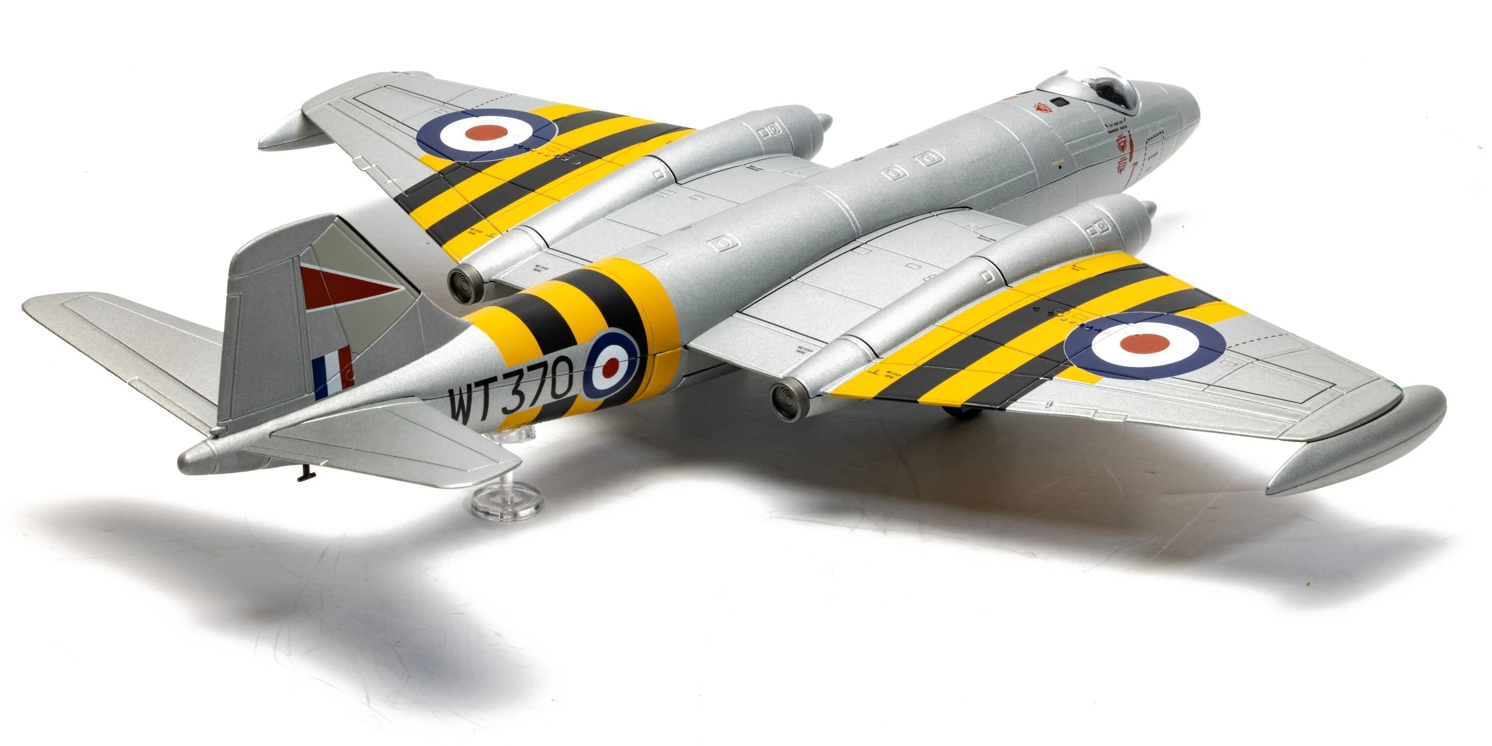 AA34711 English Electric Canberra B.6, WT370, Operation Musketeer, 1956 - Image 5