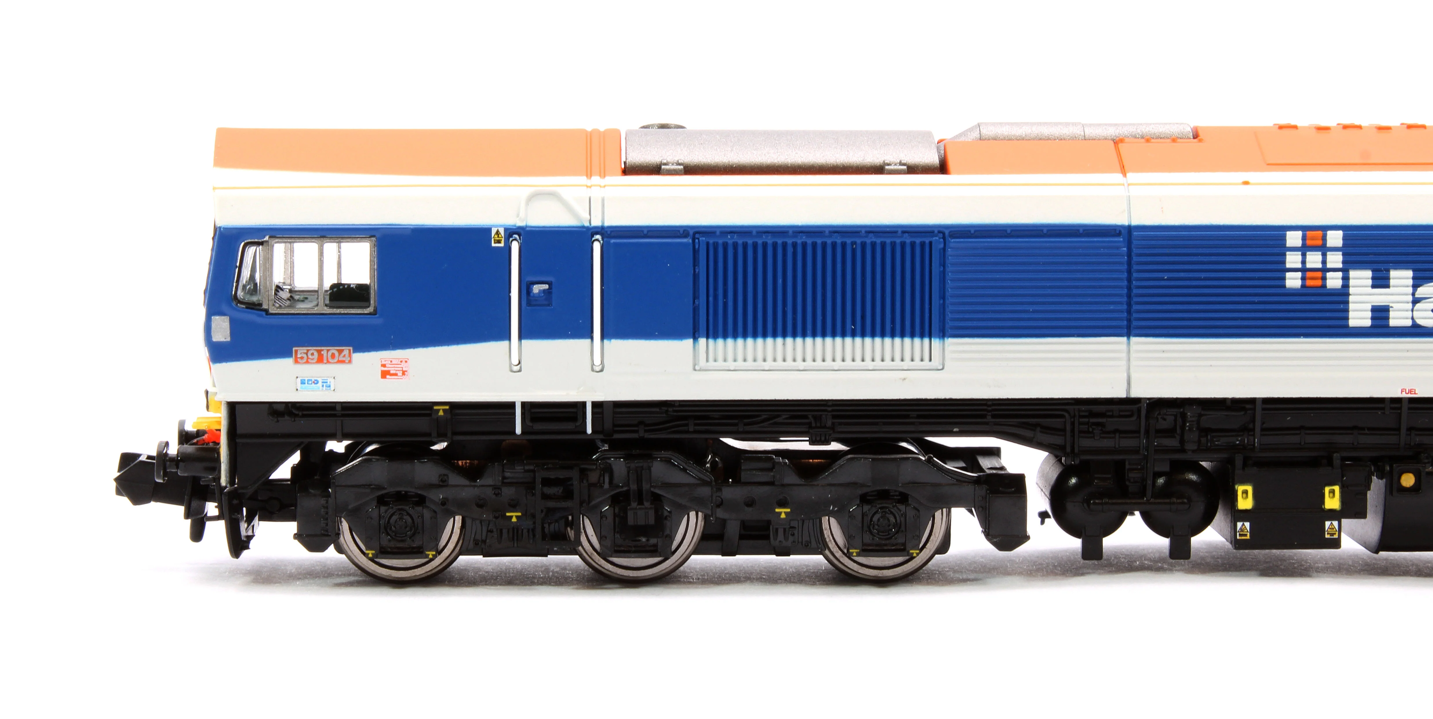 2D-005-004D Class 59104 'Village of Great Elm' Hanson Diesel Locomotive - DCC Fitted - Image 6