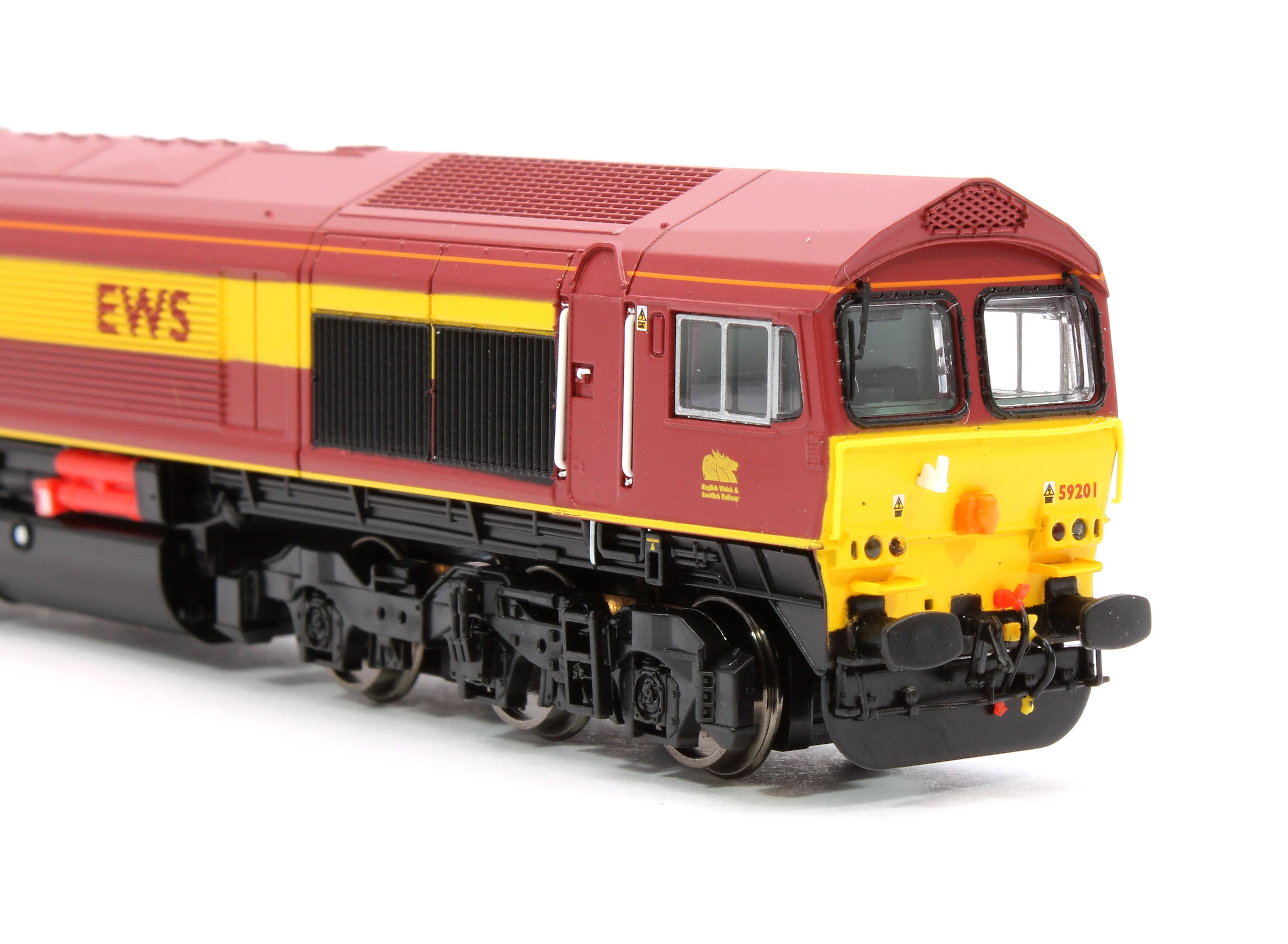 2D-005-006D Class 59 59201 EWS “Vale of York” Diesel Locomotive - DCC Fitted - Image 9