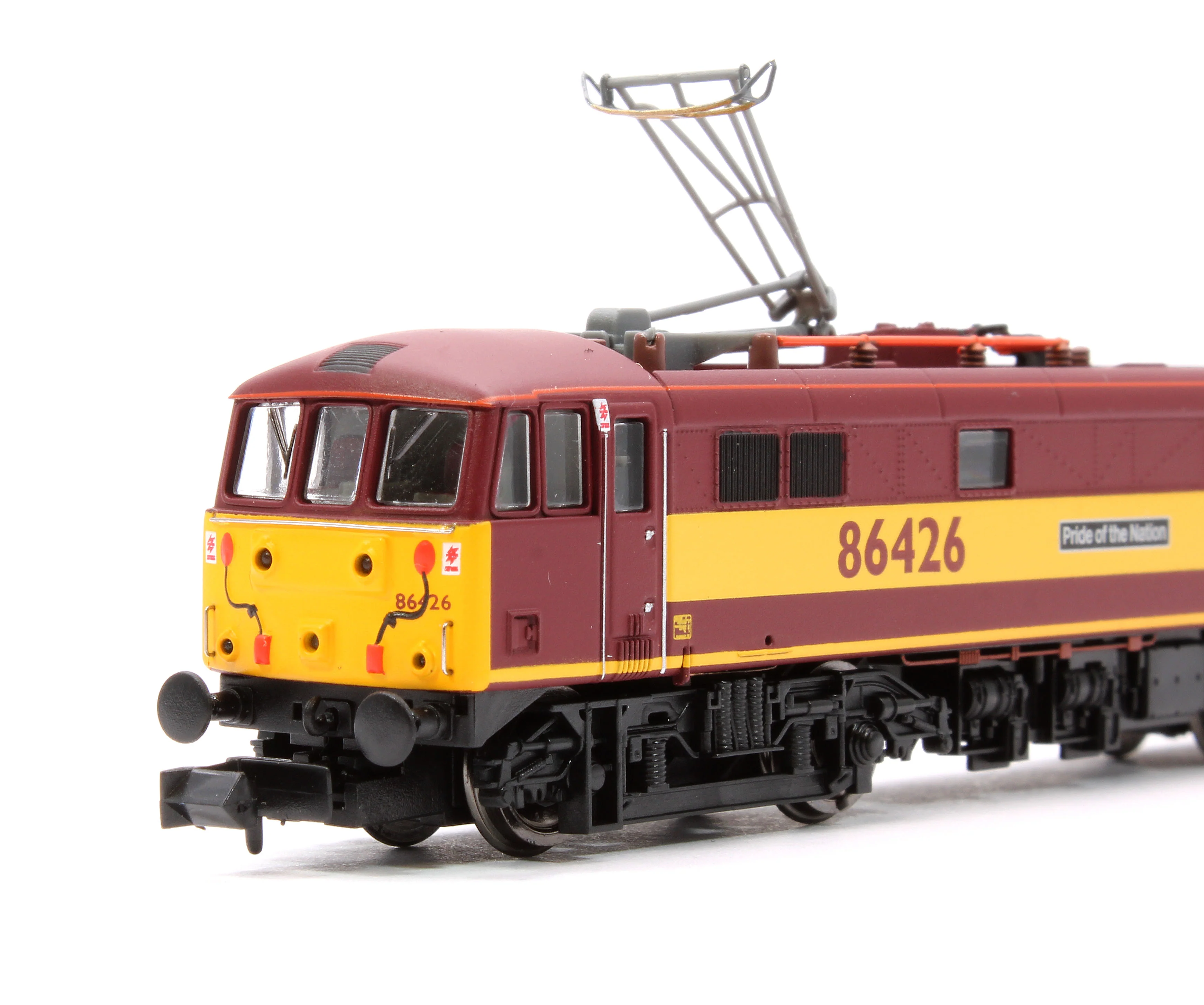 2D-026-007D Class 86 426 "Pride of the Nation" EWS Electric Locomotive - DCC Fitted - Image 8